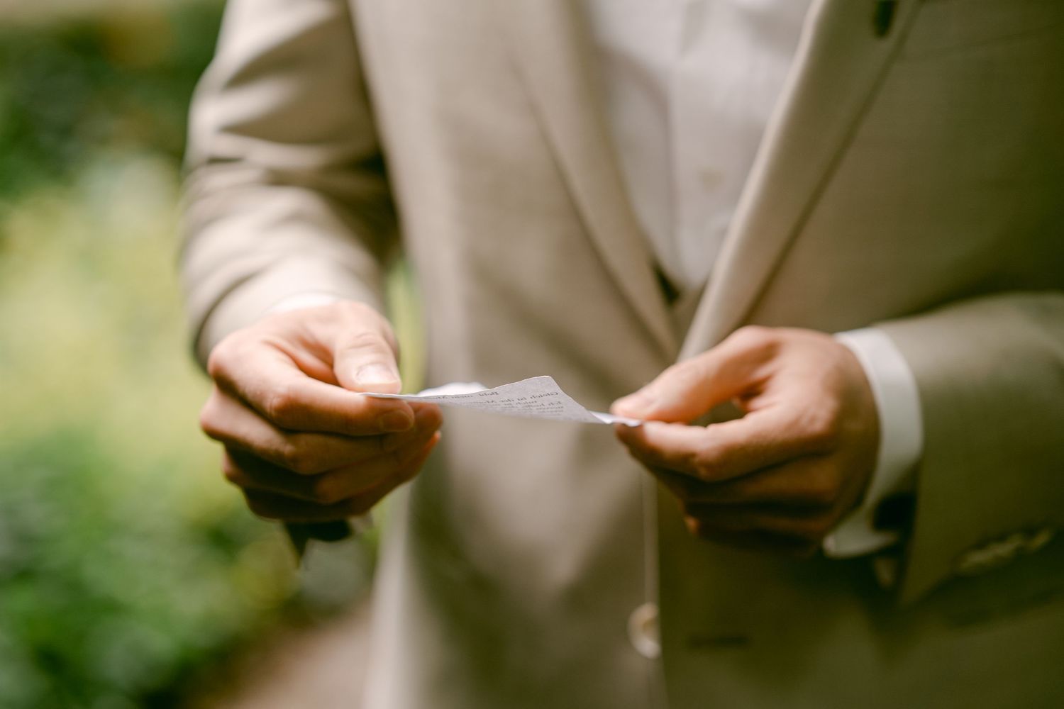 Hochzeitsfotos emotional authentisch Heidelberg Hoher Darsberg Hochzeitsfotografin Eventmühle Kraichgau Hochzeitsfotografie freie Trauung