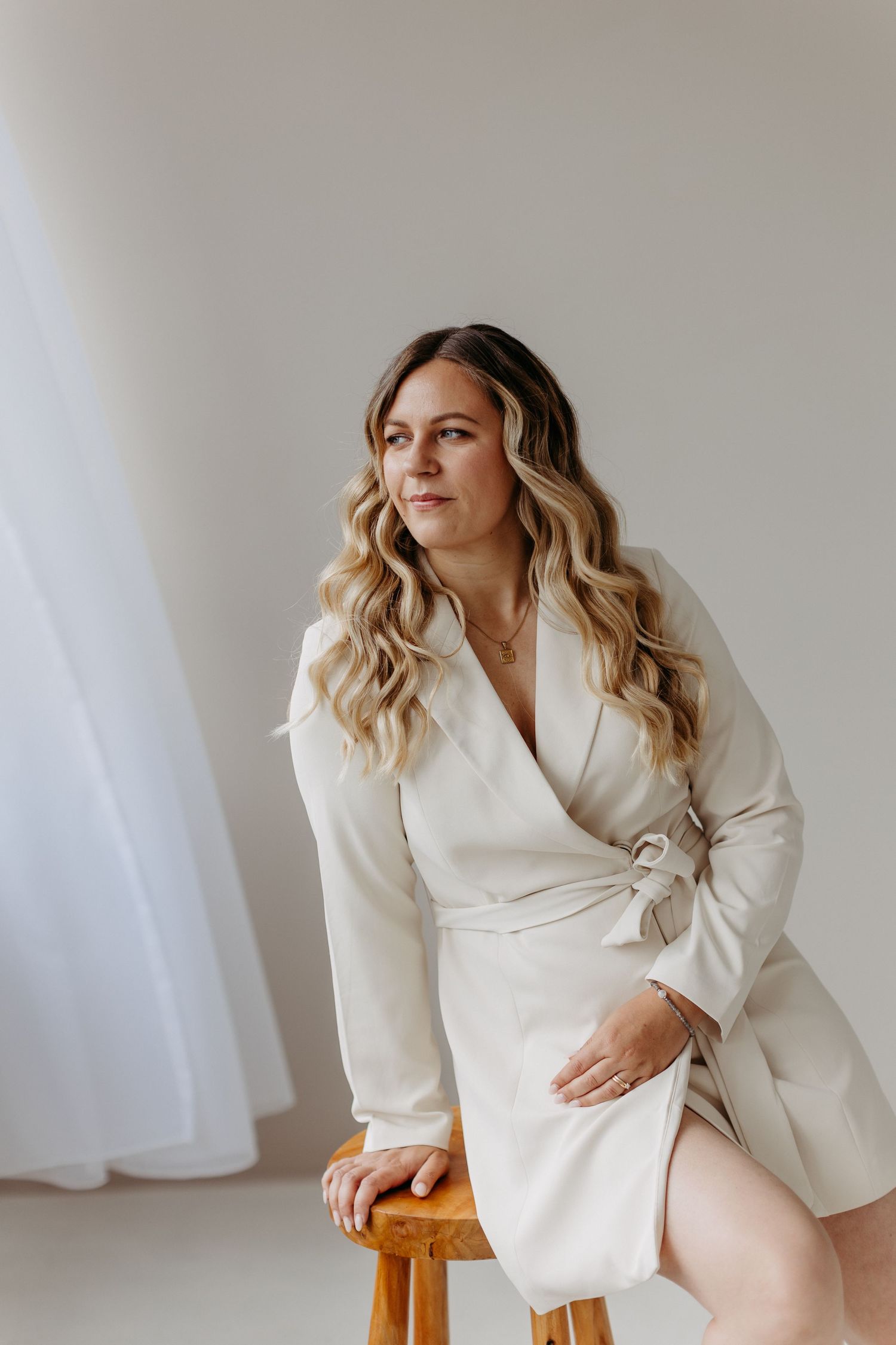 Hochzeitsfotos emotional authentisch Heidelberg Hoher Darsberg natürlich Hochzeitsfotografin Frankfurt Hochzeitsfotografie freie Trauung