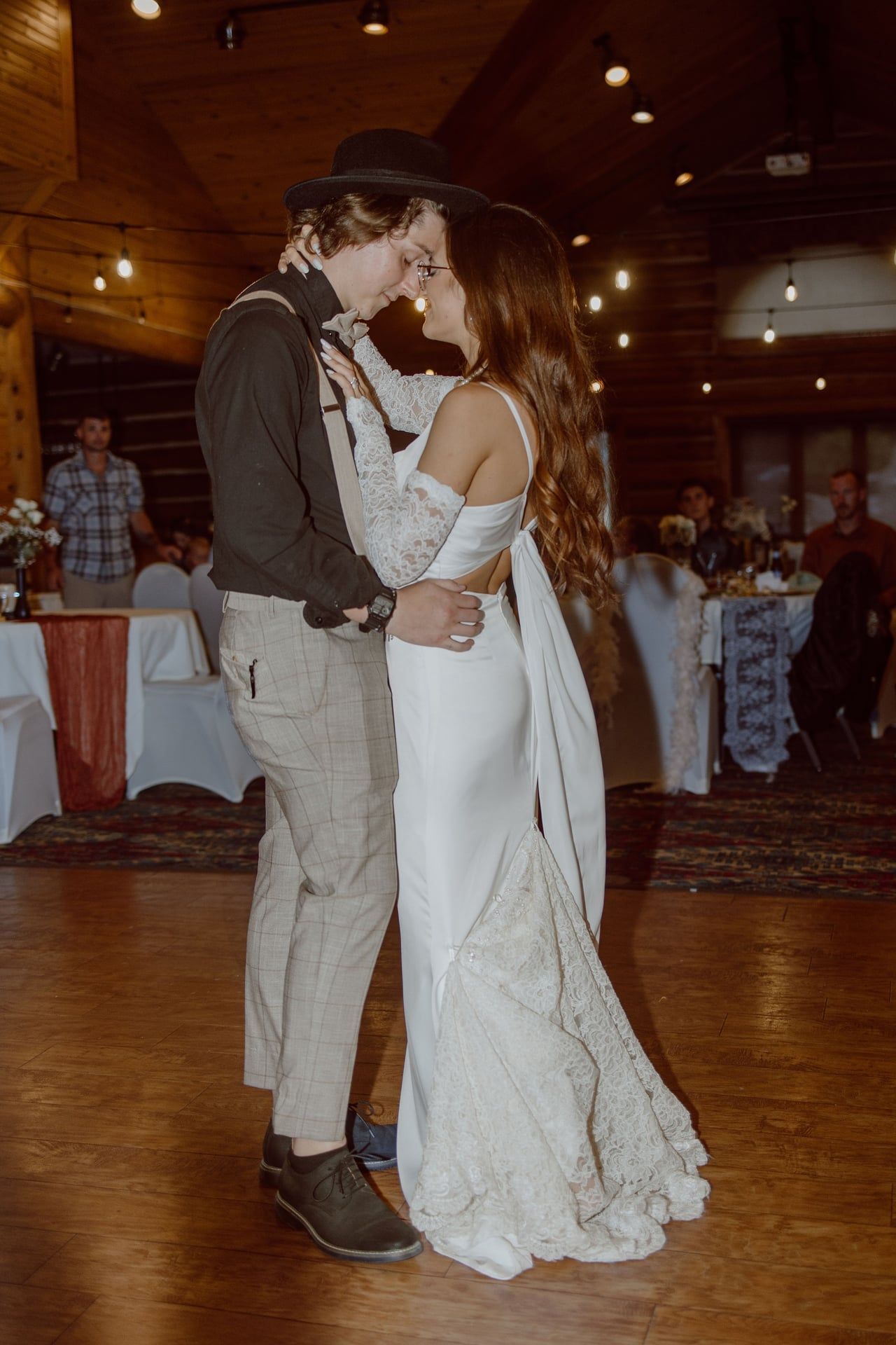 Dayna, wedding and lifestyle photographer's wedding photo