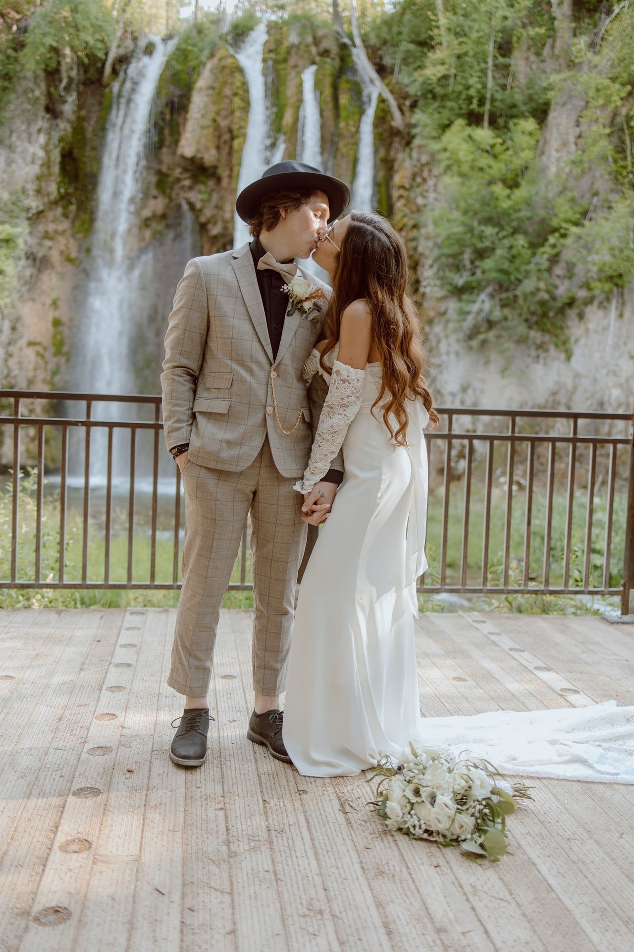Dayna, wedding and lifestyle photographer's wedding photo