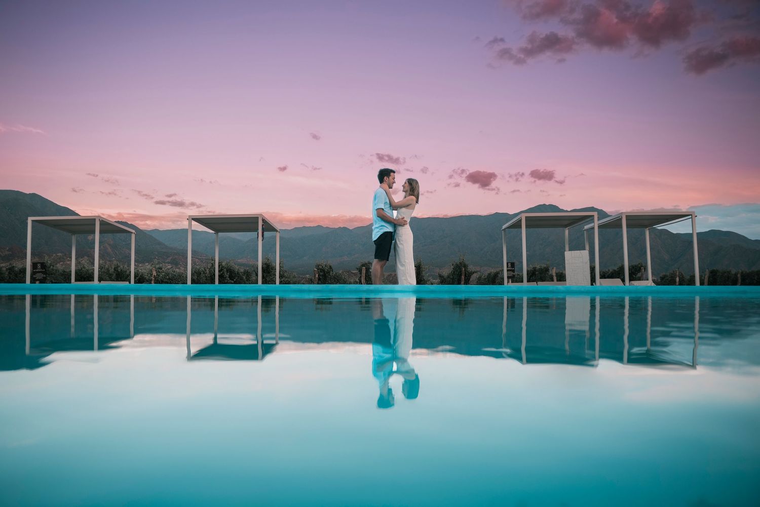 AUREO-STUDIO-BODA-DESTINO-BODEGA-VINO-MENDOZA-LOVE-WEDDING-PLANNER-ORGANIZACIÓN-PLANIFICACIÓN-ESTILO-CASAMIENTO