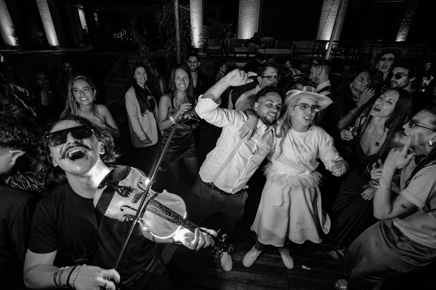 AUREO-STUDIO-BODA-DESTINO-BODEGA-VINO-MENDOZA-LOVE-WEDDING-PLANNER-ORGANIZACIÓN-PLANIFICACIÓN-ESTILO-CASAMIENTO
