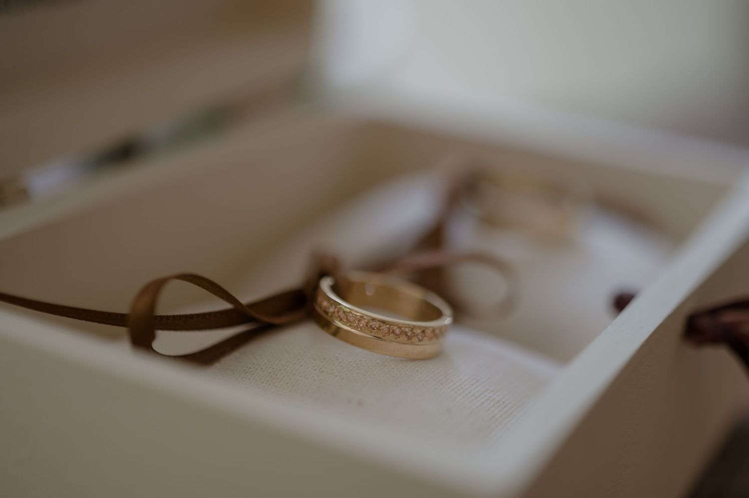 anillo de compromiso