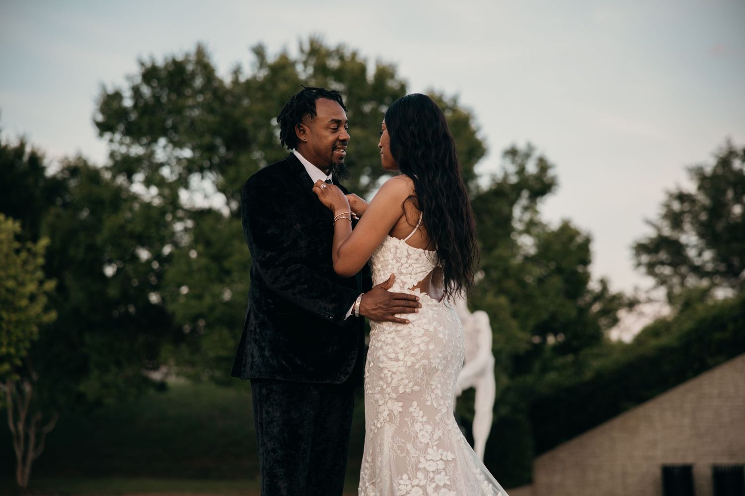 golden hour wedding photos, suwanee wedding photos, black wedding photographers, suwanee wedding photos, wedding production companies