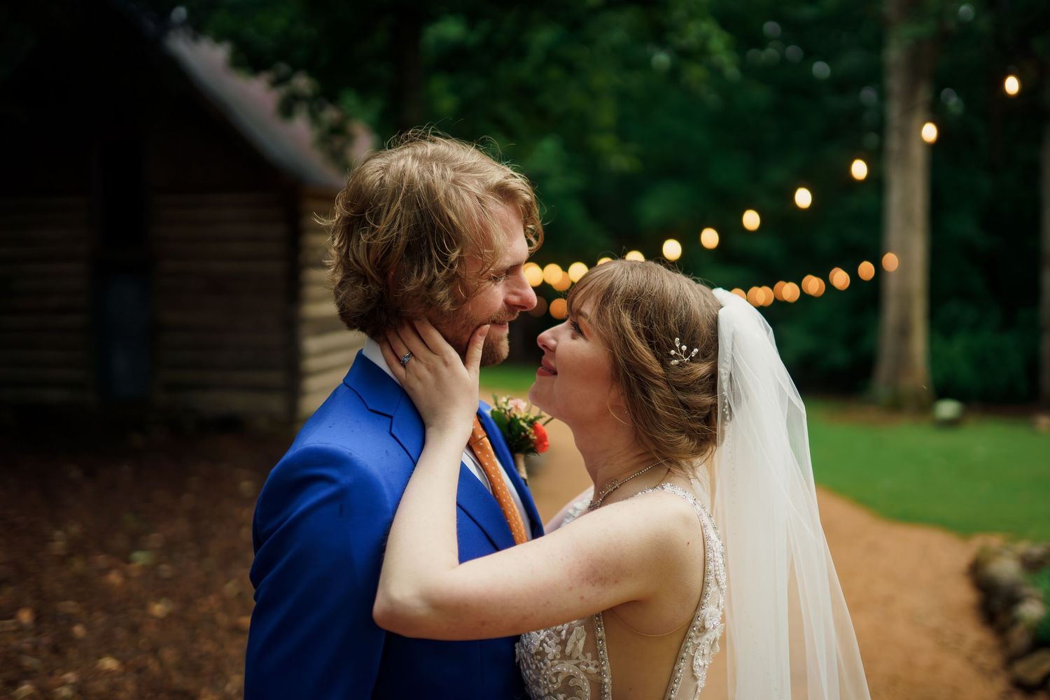 Joan Avilez wedding photographer. old lystra inn chapel hill nc