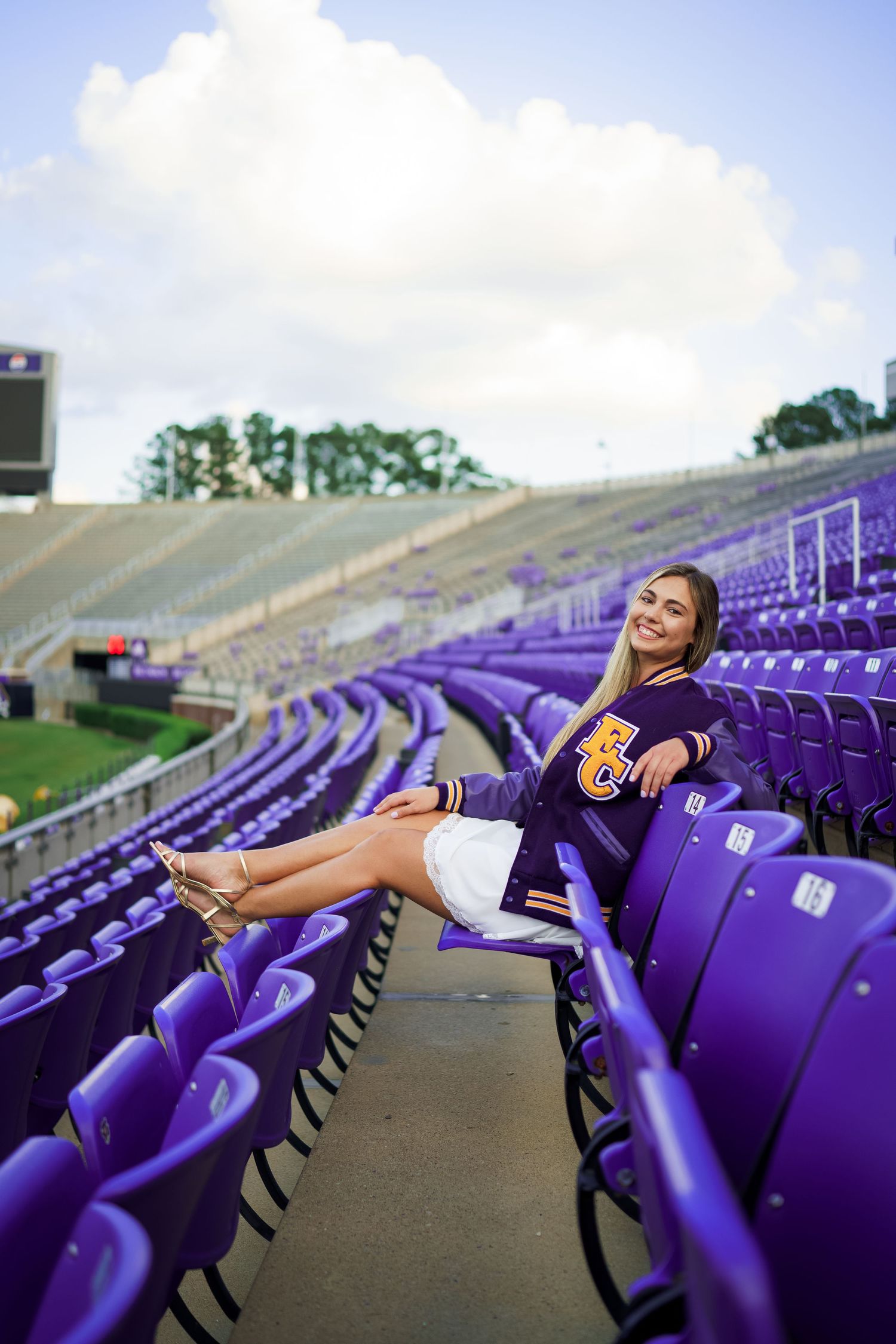 The Best ECU Grad Photos By Joan Avilez ECU grad photographer, Dowdy FIcklen Stadium Grad photos