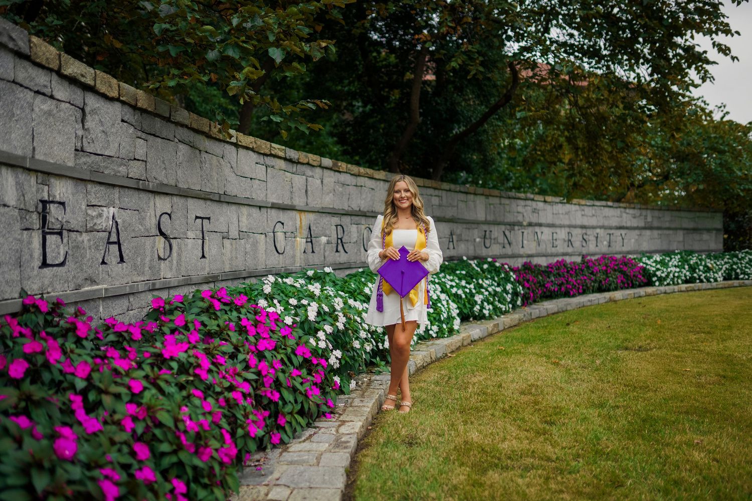 ECU Grad Photos By Joan Avilez ECU grad photographer, East Carolina university Wall Grad photos