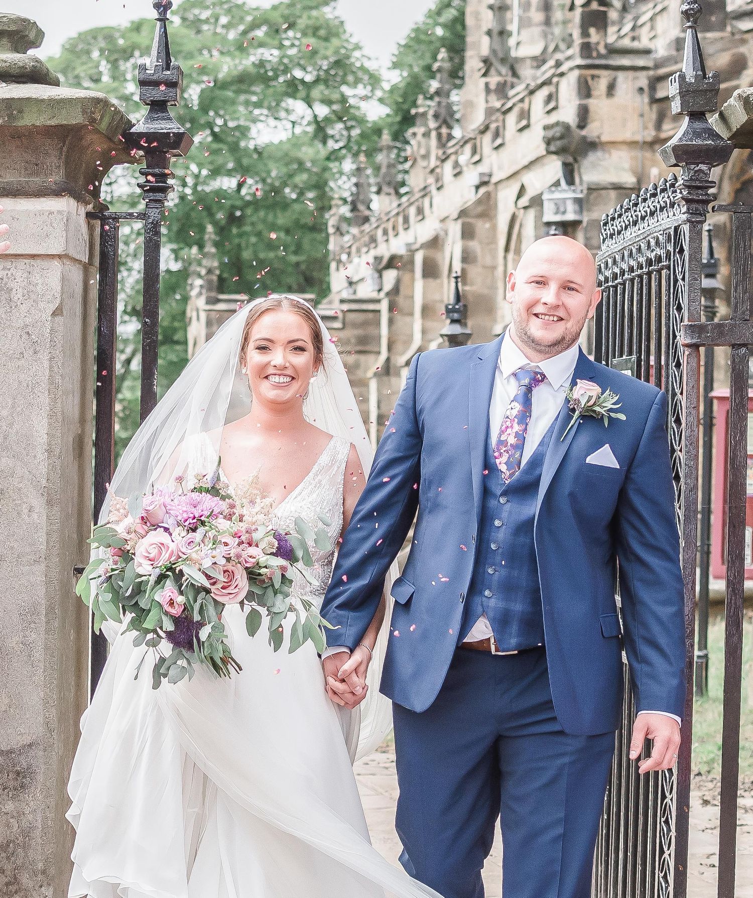 bride and groom bradfield church wedding