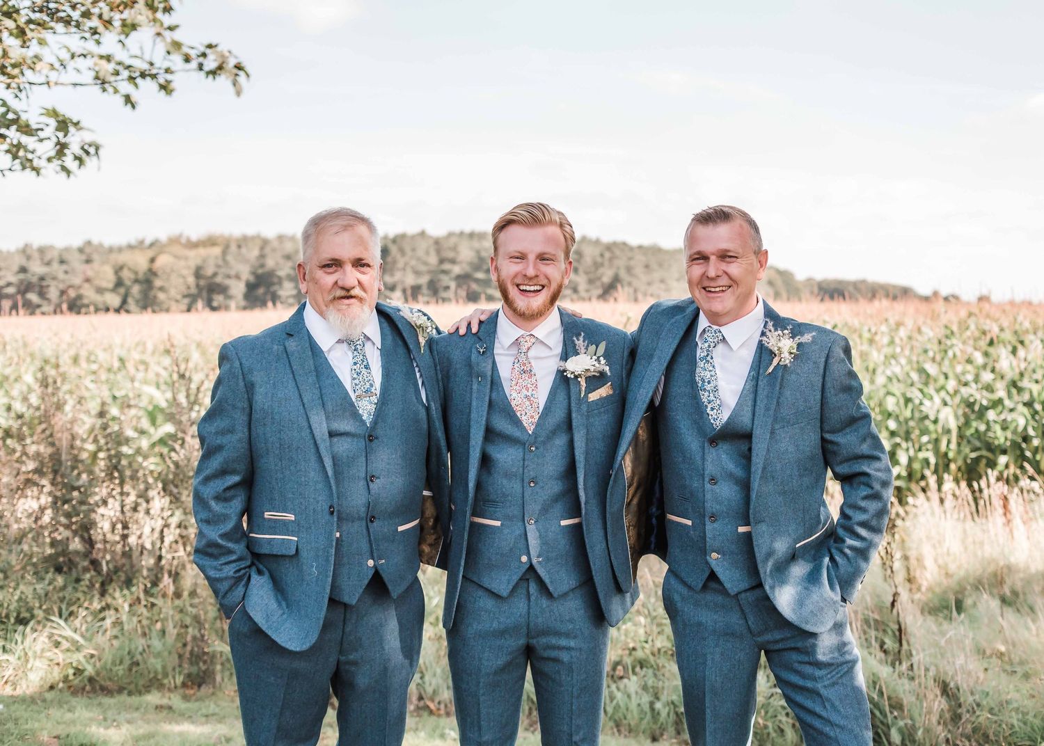 hazel gap barn summer wedding photography