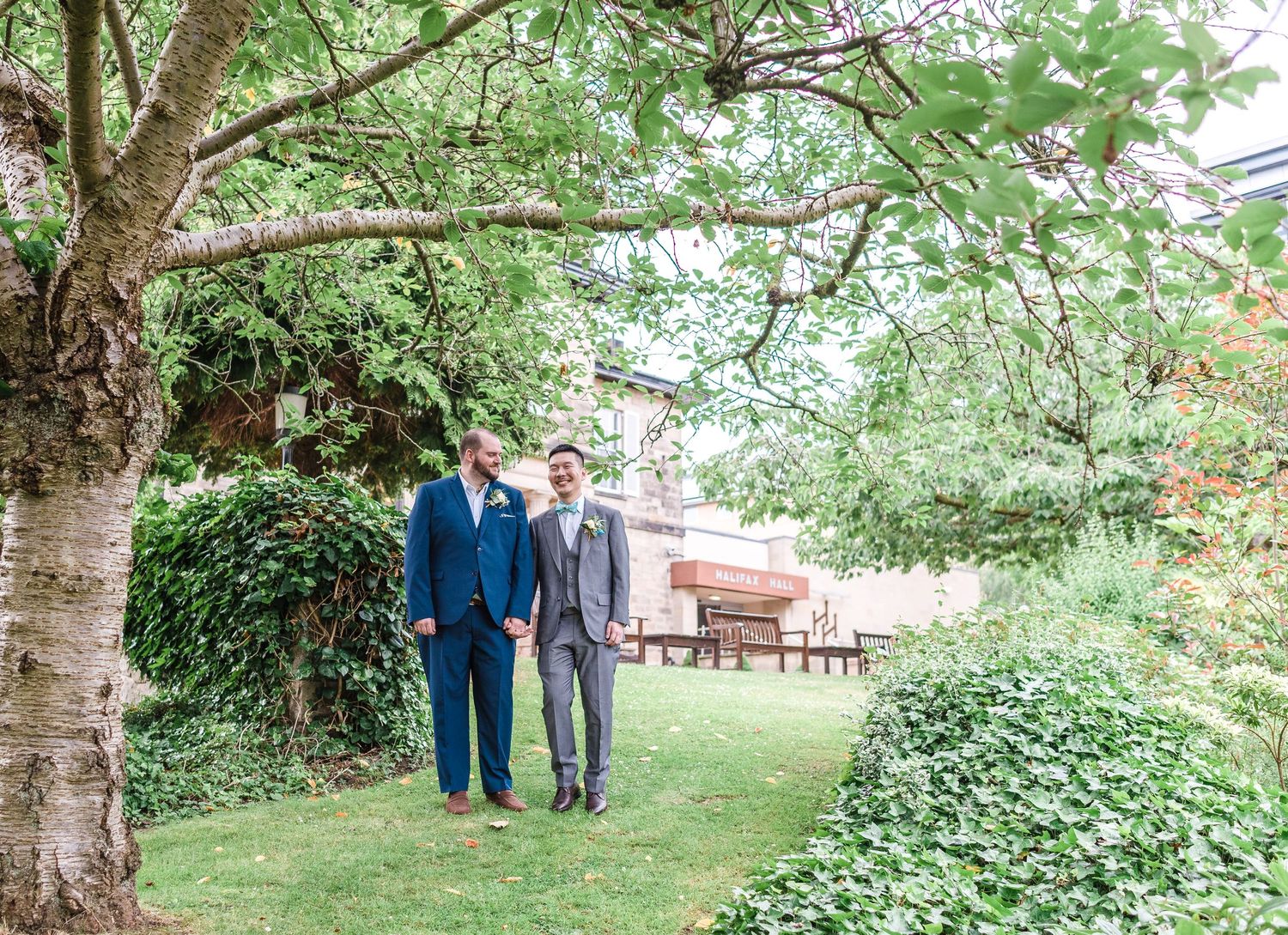 Halifax Hall Sheffield yorkshire summer wedding photography