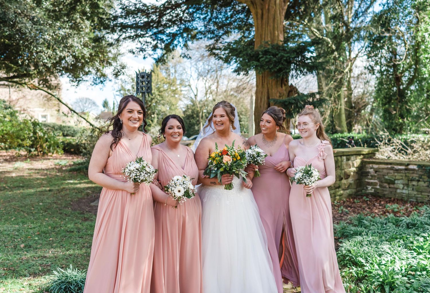 sheffield yorkshire derbyshire natural wedding photographer