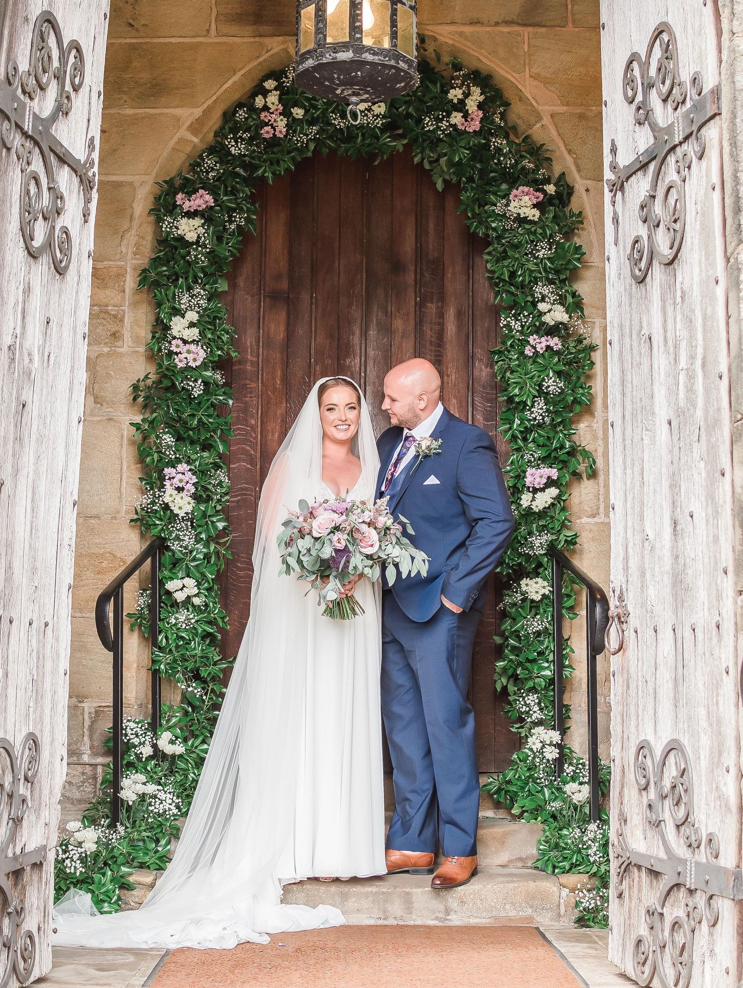 bride and groom bradfield church wedding
