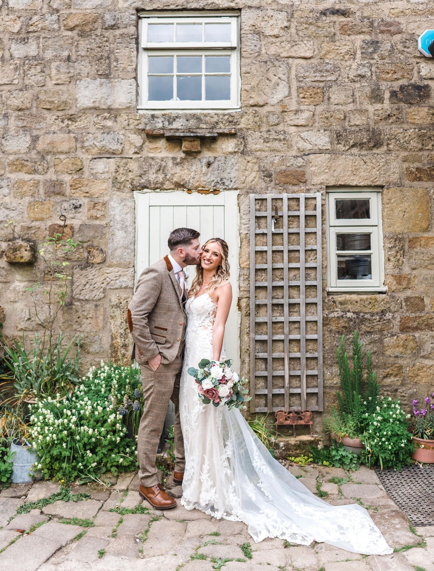 chilli barn west yorkshire leeds wedding photography