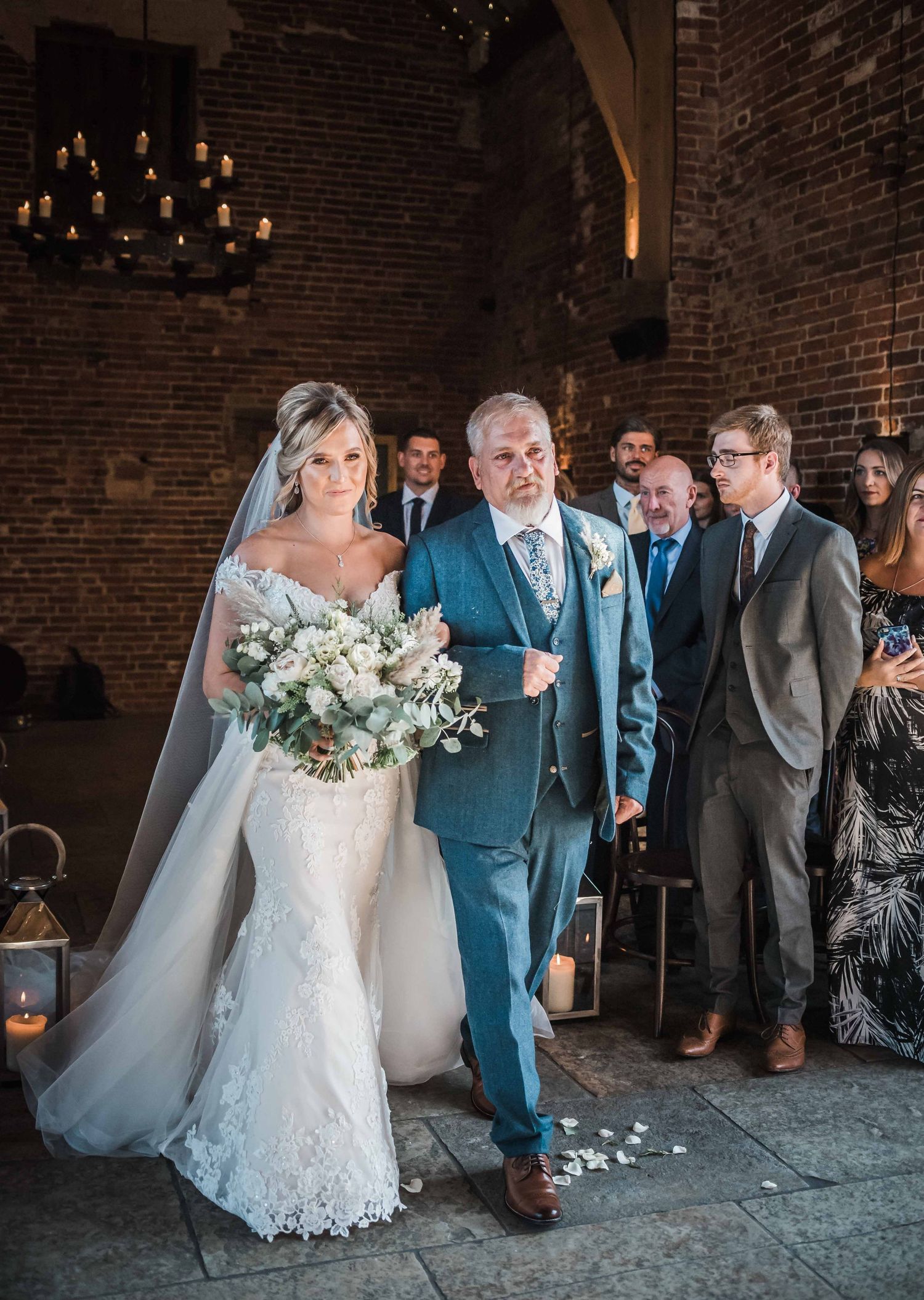 hazel gap barn summer wedding photography