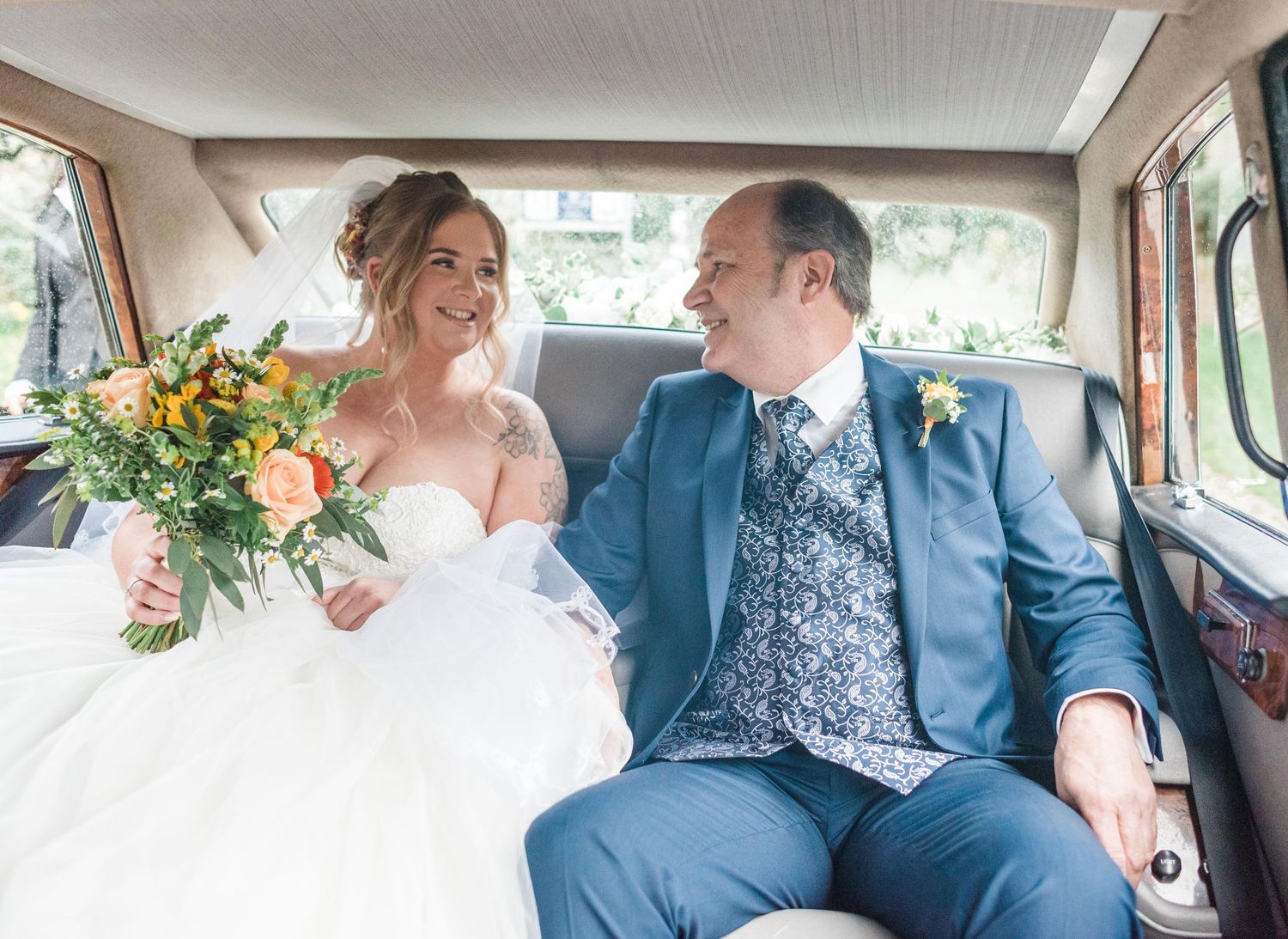sheffield yorkshire derbyshire natural wedding photographer