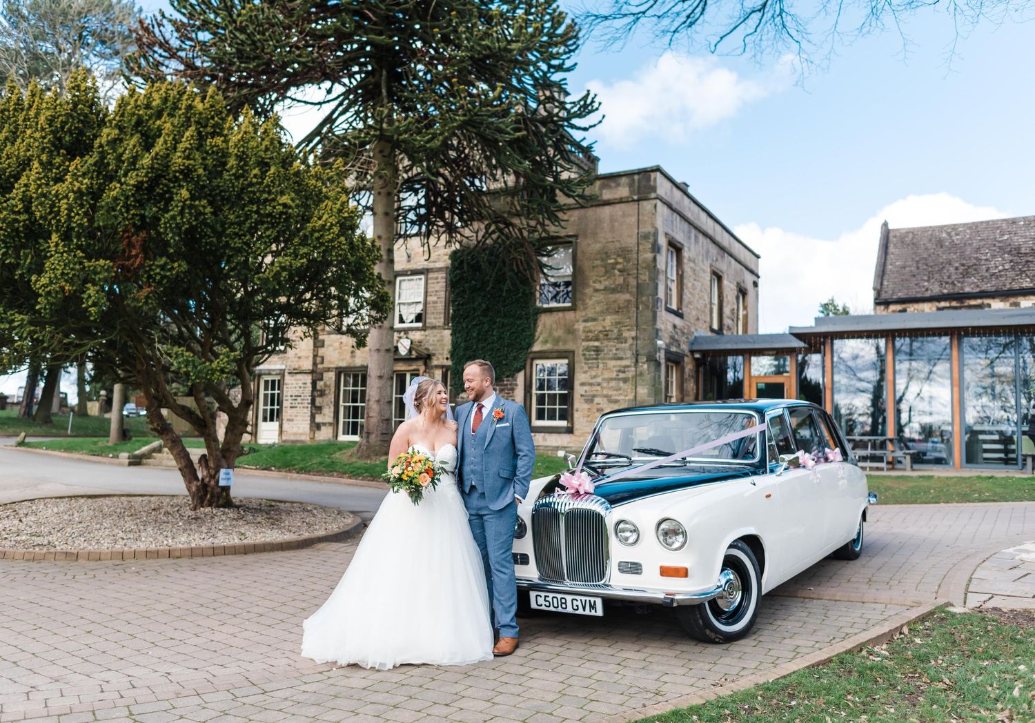 sheffield yorkshire derbyshire natural wedding photographer
