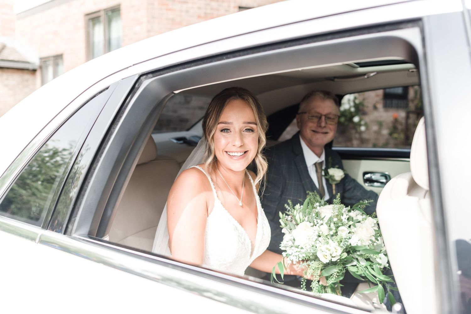 Peak district Derbyshire summer wedding the maynard