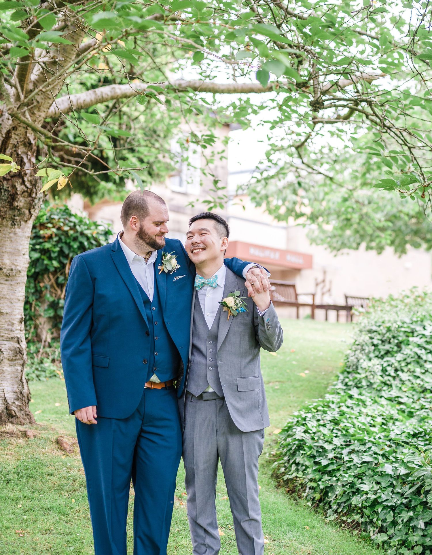 Halifax Hall Sheffield yorkshire summer wedding photography