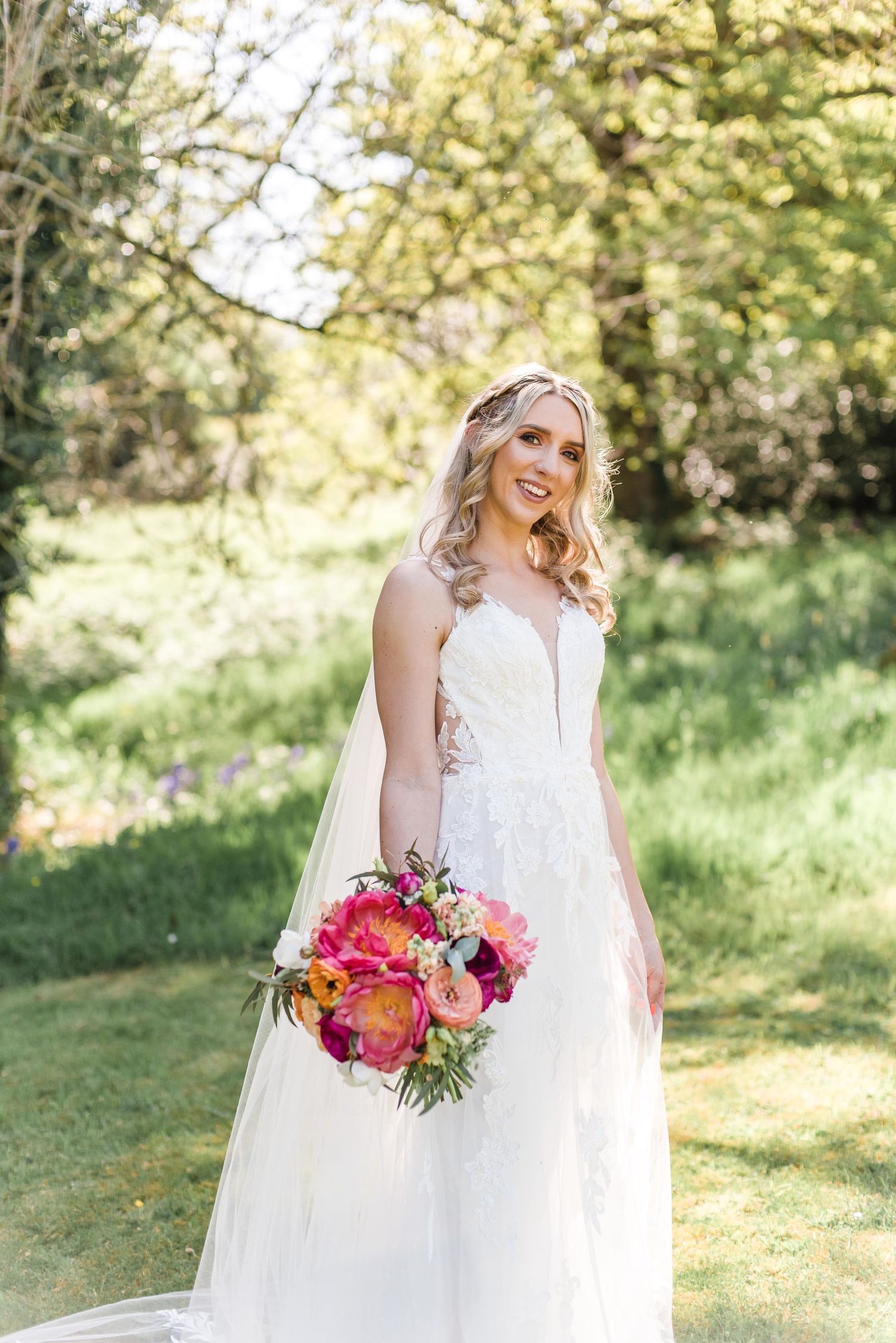 Whitley Hall Sheffield natural documentary and fun wedding photography photographed by Sharon Trees, Sheffield wedding photographer