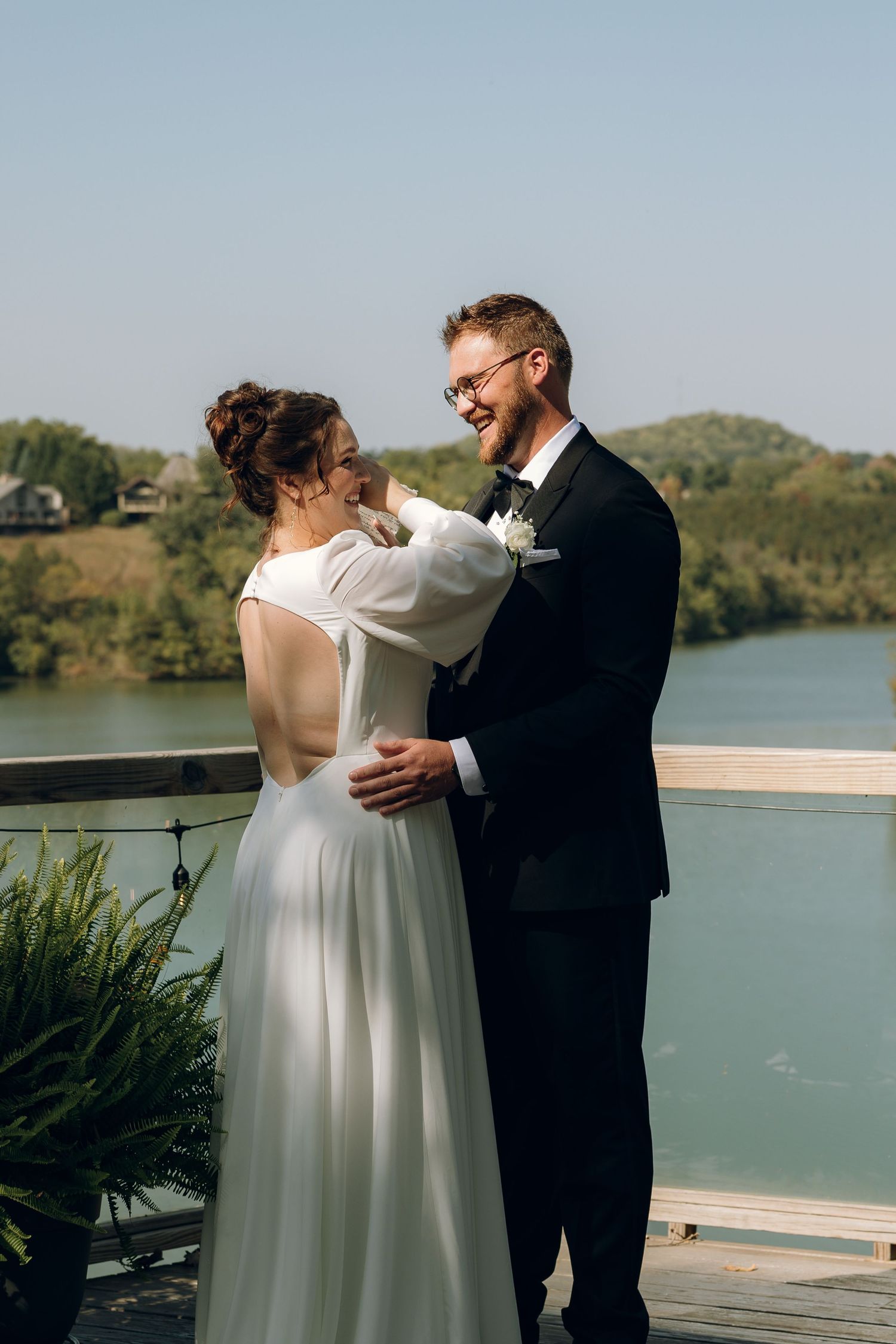 Galena Illinois wedding film detail photography. Eagle Ridge Resort wedding photos