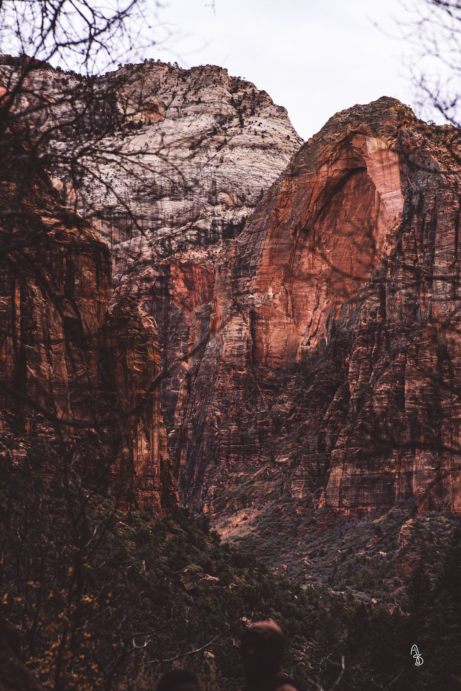 Red mountains.