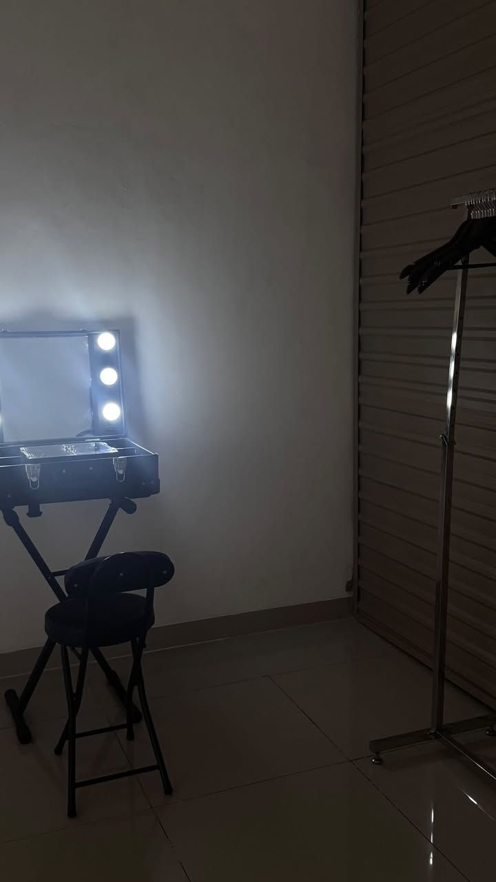 Ruang Dari Mata Jakarta - Photo Studio Rental