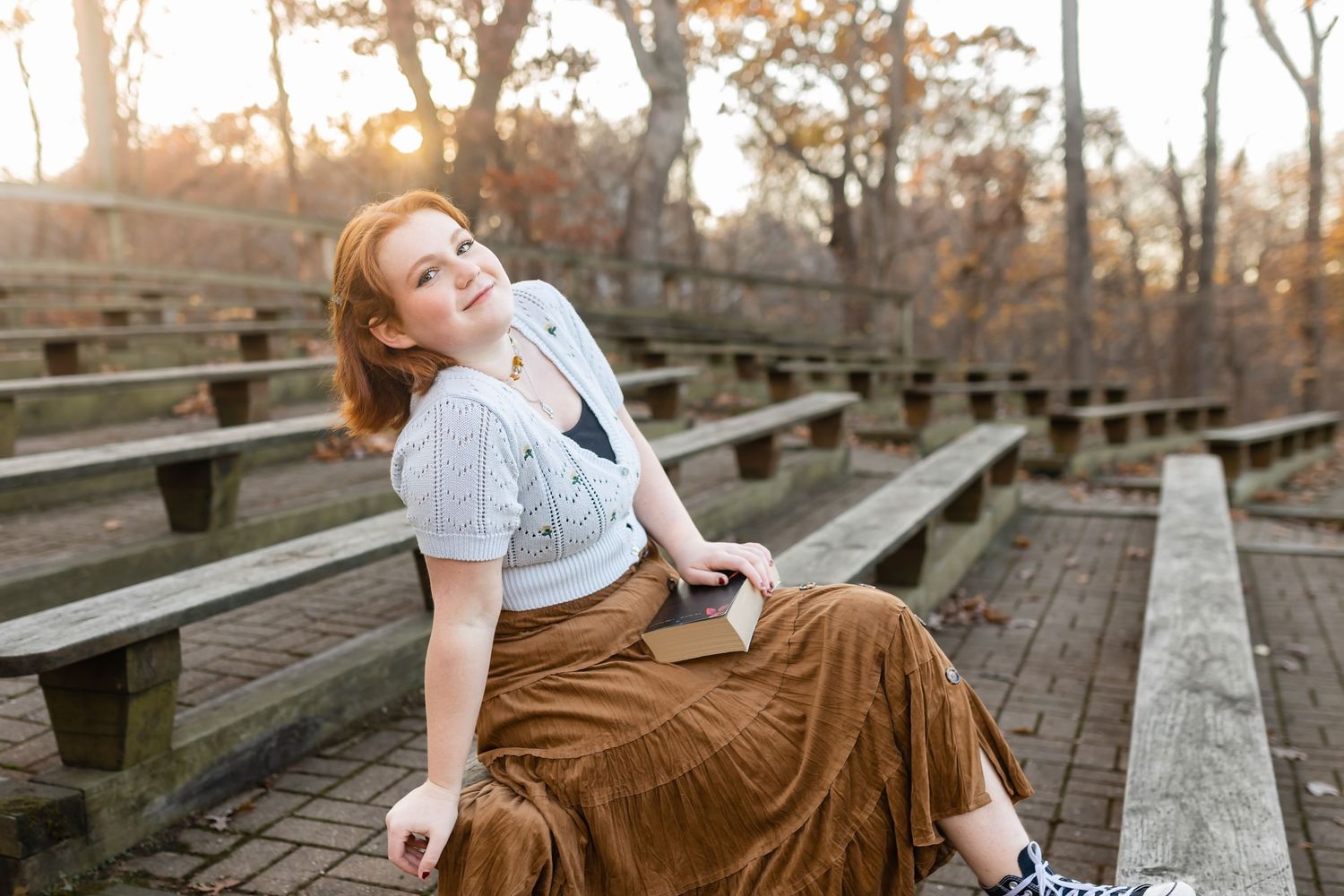 senior girl poses photographer Lafayette, IN