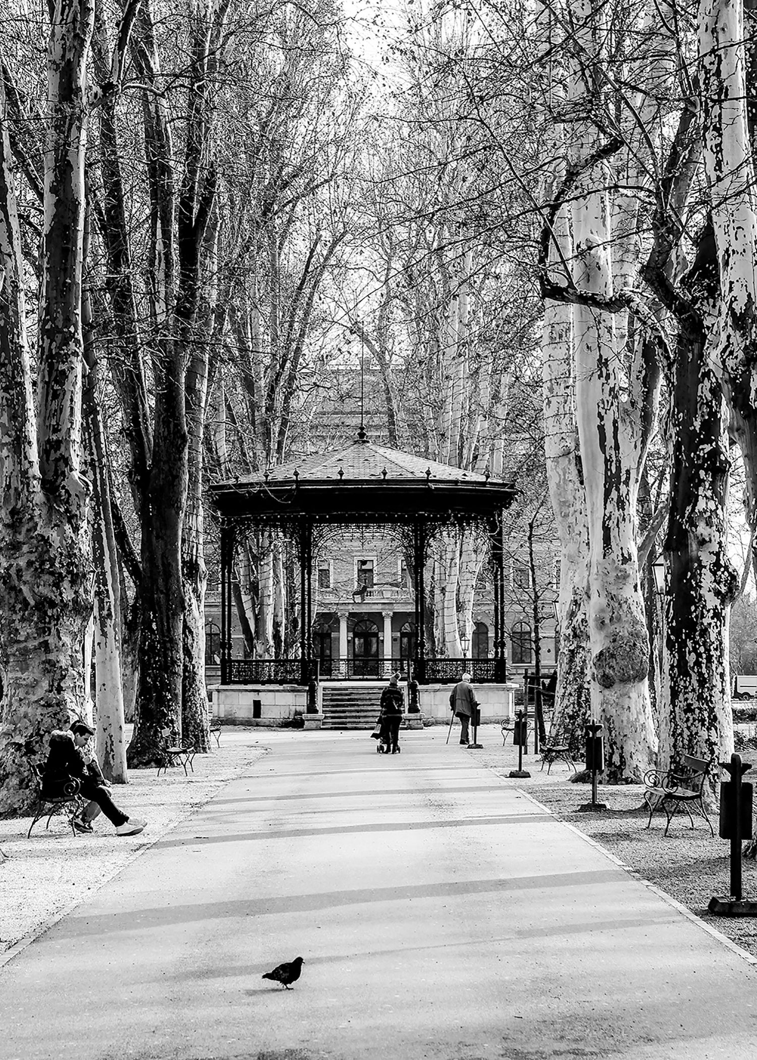 Crno bijele fotografije Zagreba, Zrinjevac, paviljon.