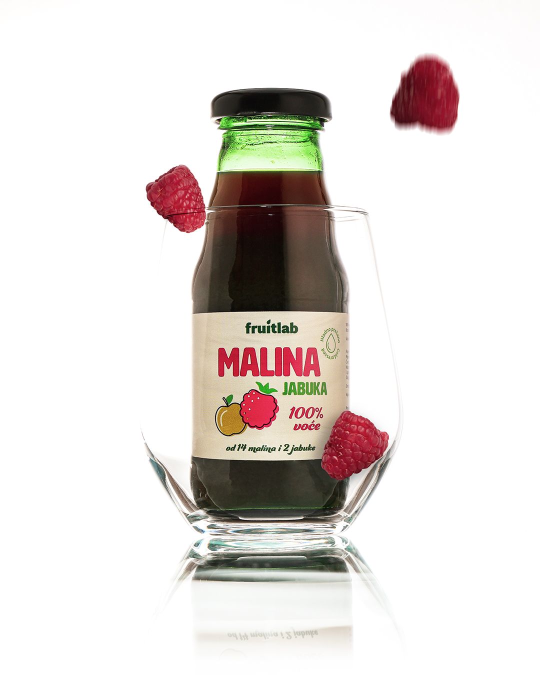 Prirodni voćni sok od malina, FruitLab. Promotivna fotografija za instagram.