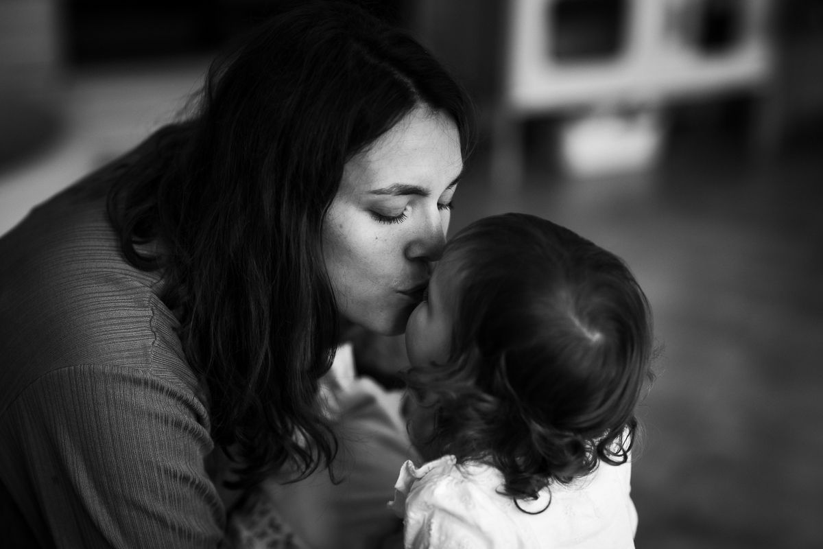 Mutter-tochter-shooting-besondere momente im Alltag einfangen