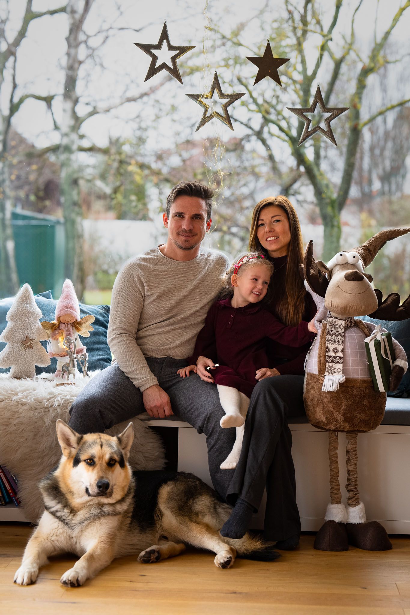 familien-shooting-weihnachten-zu-hause