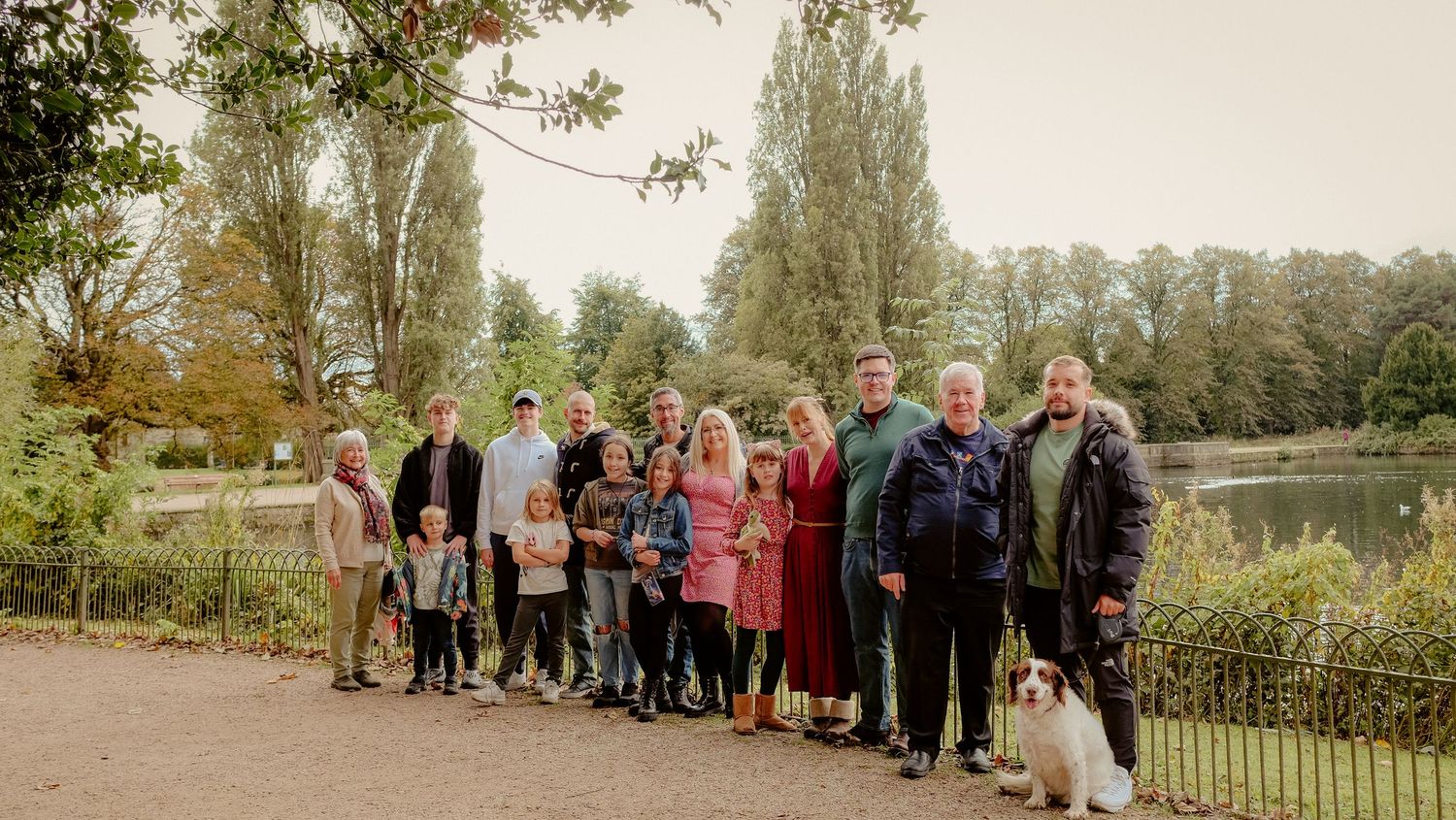Extended Family Lifestyle Shoot - University Park, Lakeside
