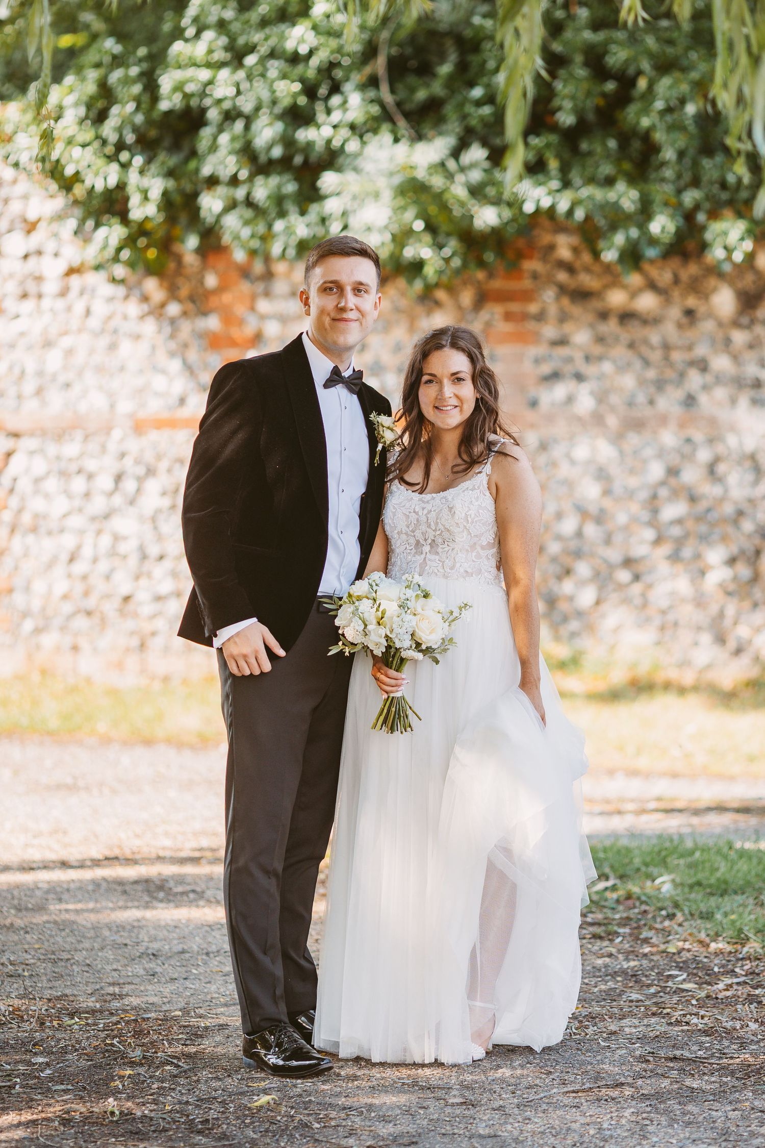 Oxfordshire Berkshire Gloucester The Cotswolds wedding photography photographer Vicky Lewis photography www.vickyphotogr