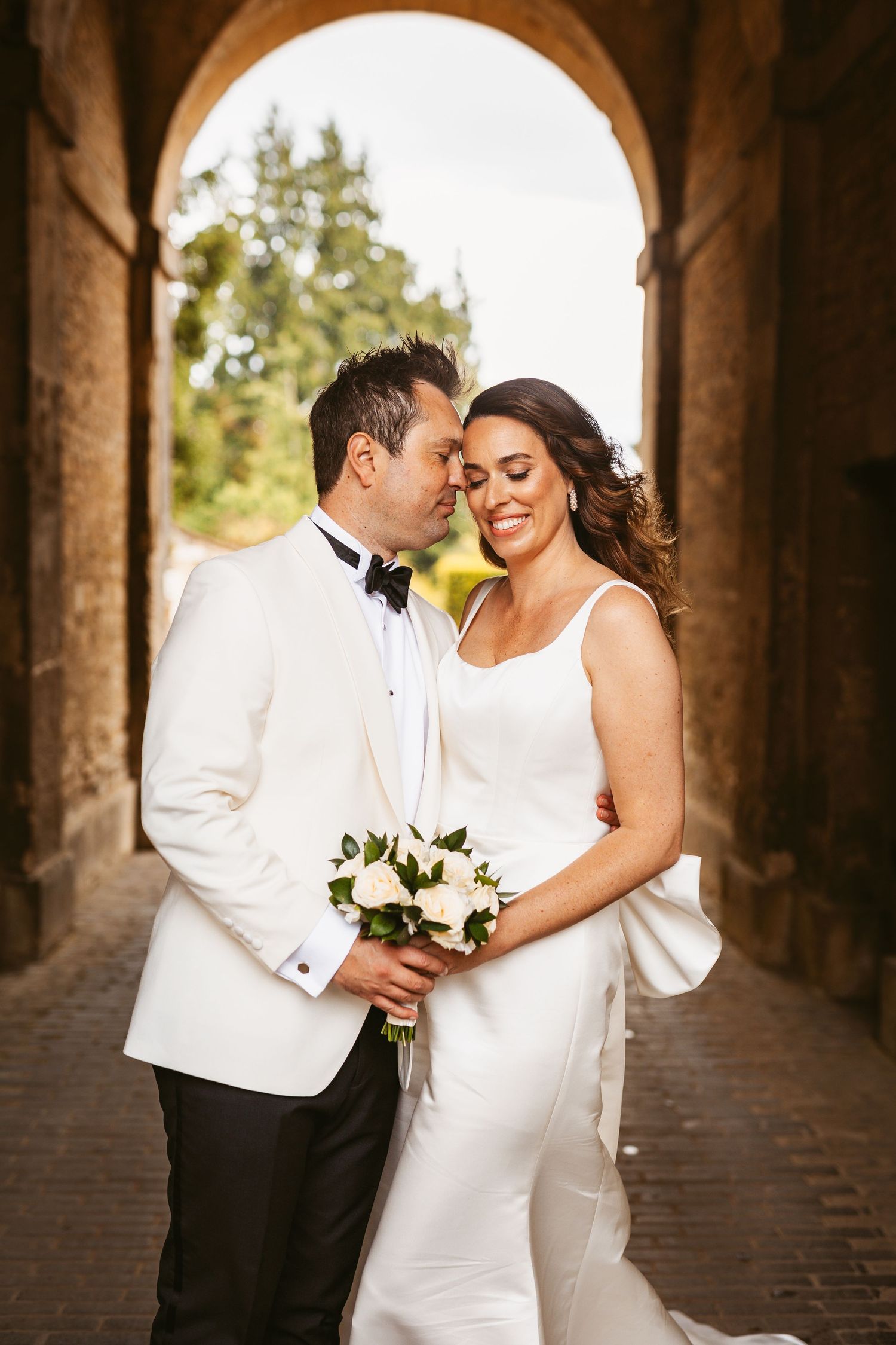 Vicky Lewis photography Oxfordshire Berkshire Gloucester The Cotswolds wedding photographer www.vickyphotography.co.uk
