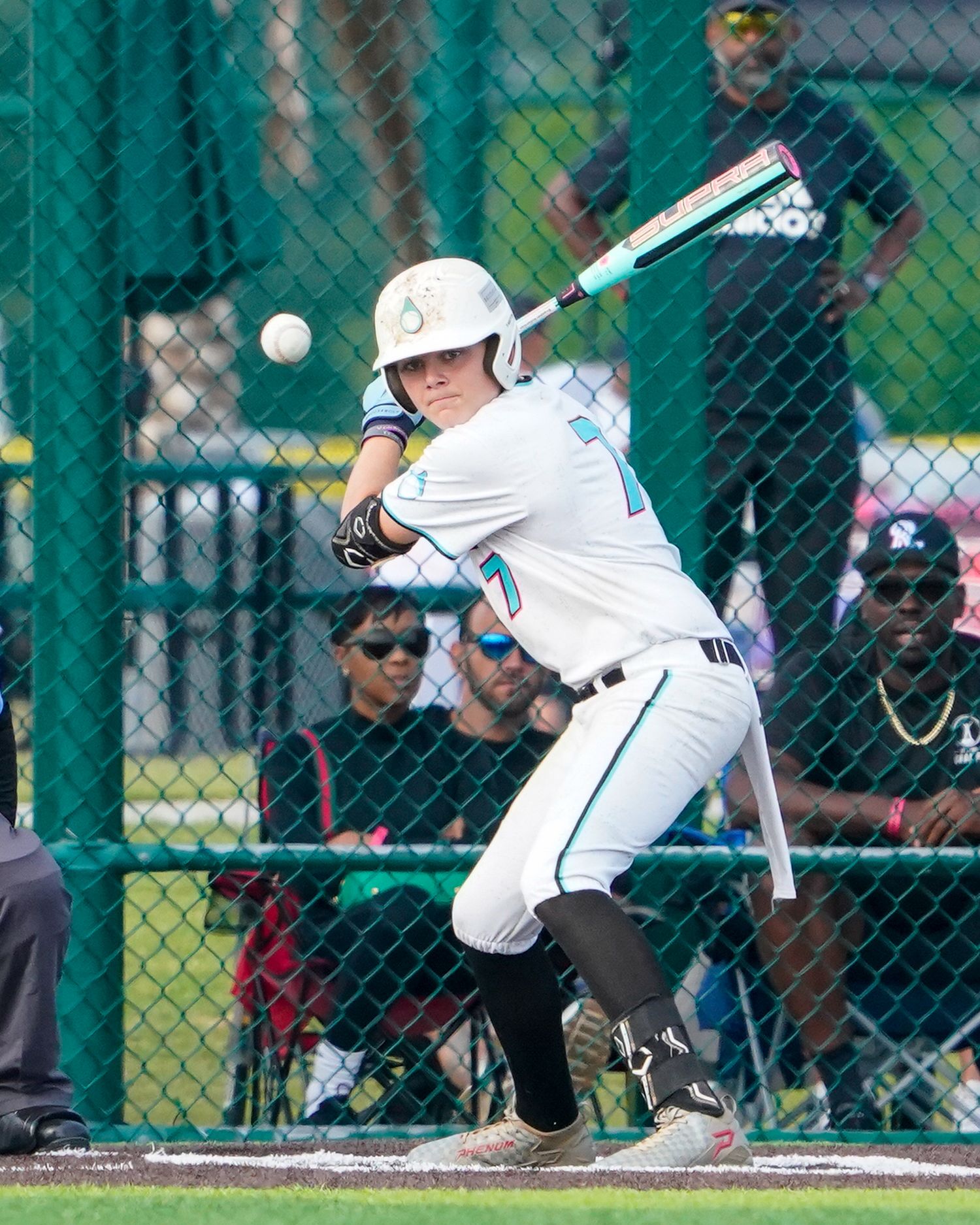 Orlando sports action photographer K-Mo Snaps capturing Orlando Drip 12U batter at a Perfect Game tournament