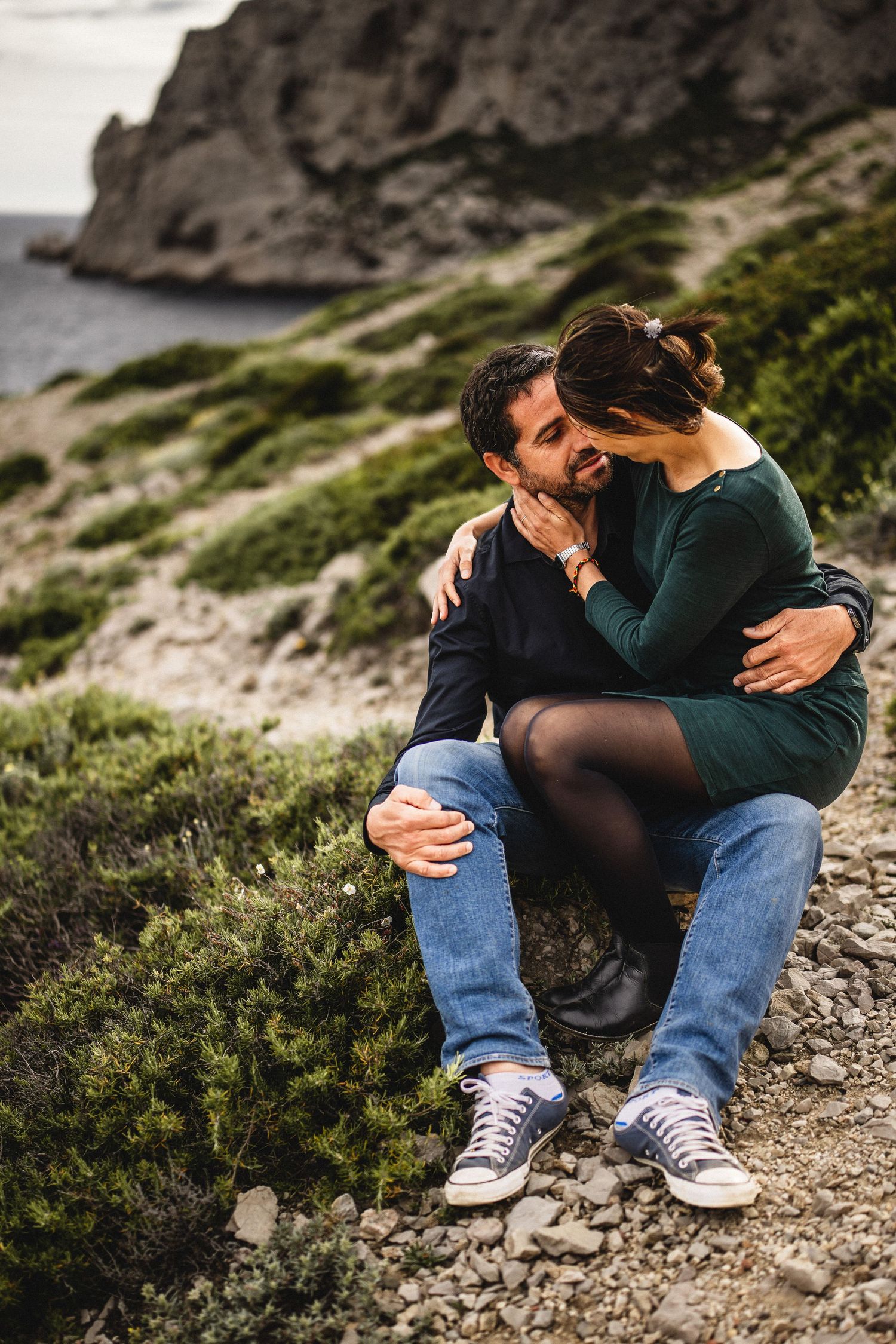 Photographe de couple et liens en extérieur Narbonne