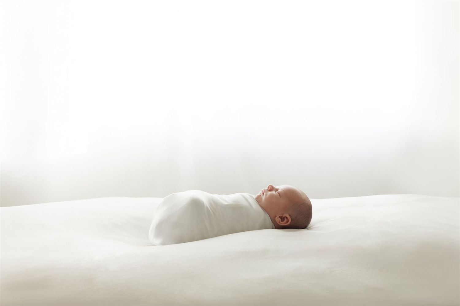 Bev Van Es Photographer serving bow island and southern alberta newborn photography