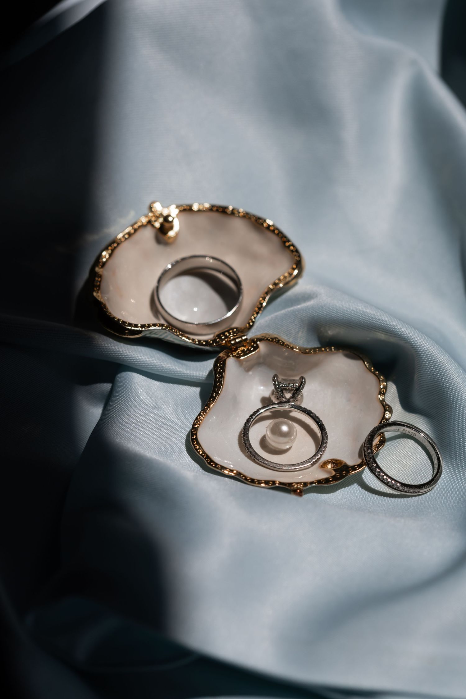 Wedding rings - JCclick Wedding photo & Film - Best Cape Town Photographer.
