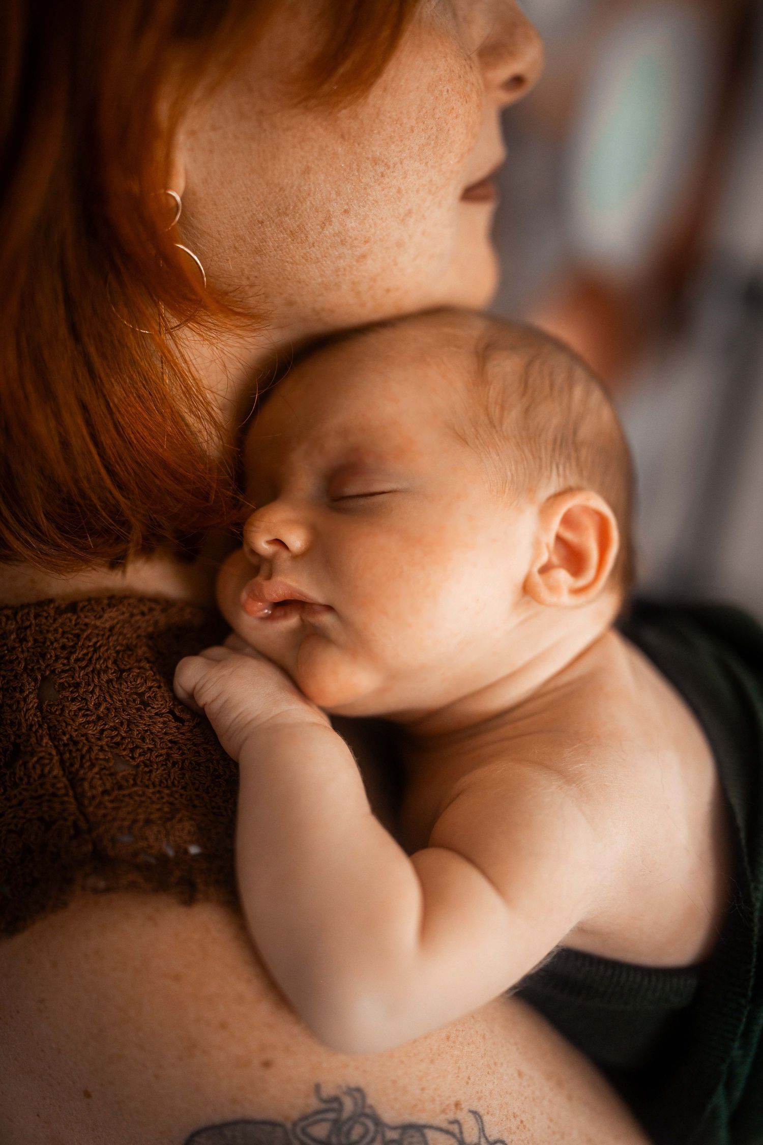 Photographe maternité grossesse et naissance en Médoc et Gironde des photos naturelles et tendres, au rythme de vos émotions.