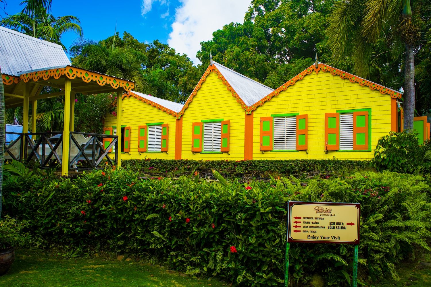 Caribelle Batik at Romney Manor. Stop here on the best St. Kitts Tours with St. Kitts Cruise Photography.