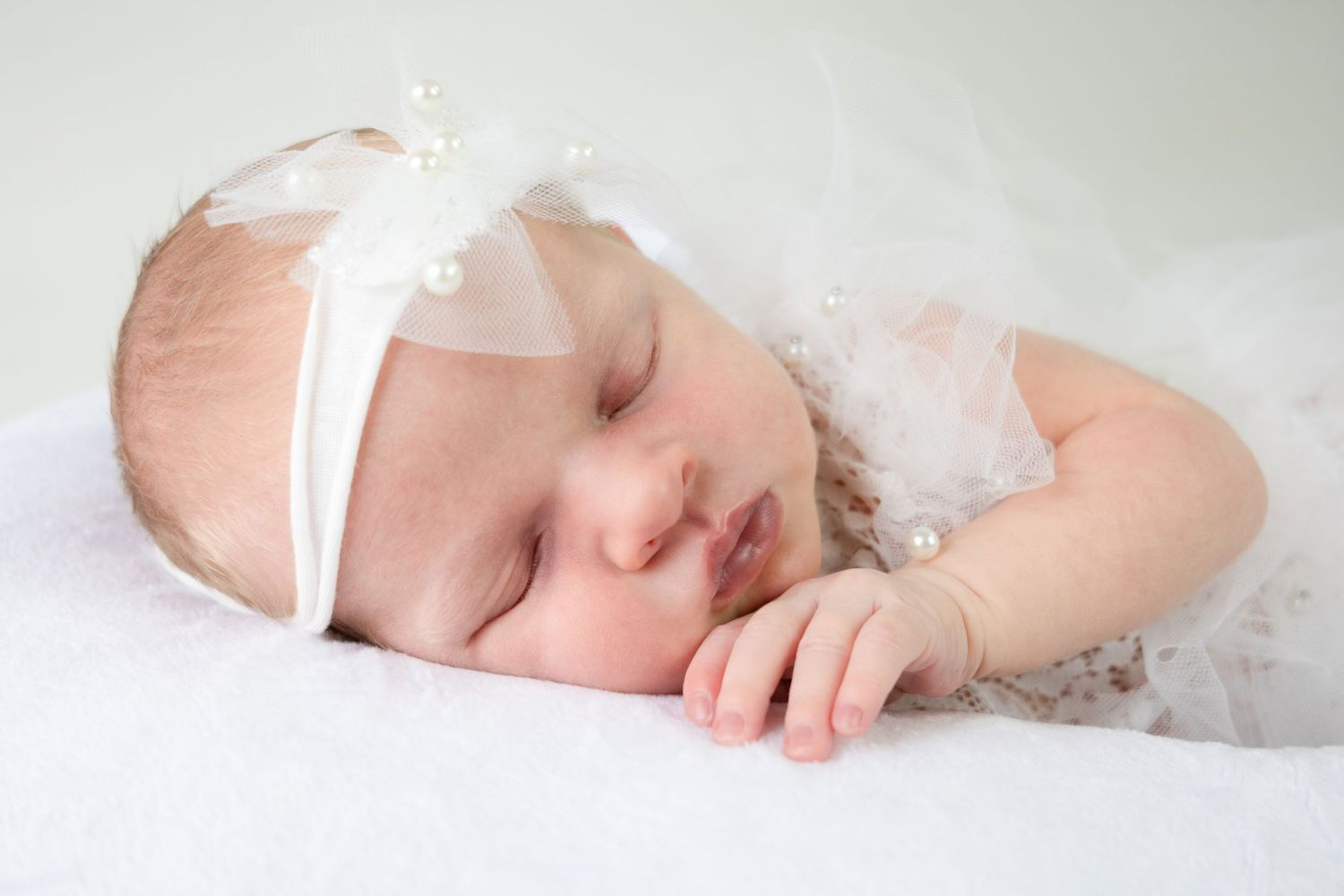 styled-newborn-photography-albury.jpg
