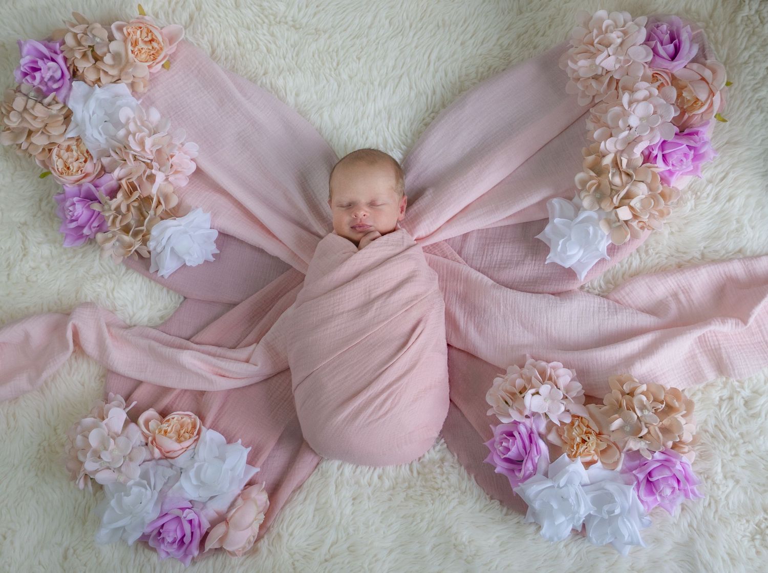 styled-newborn-photography-albury.jpg