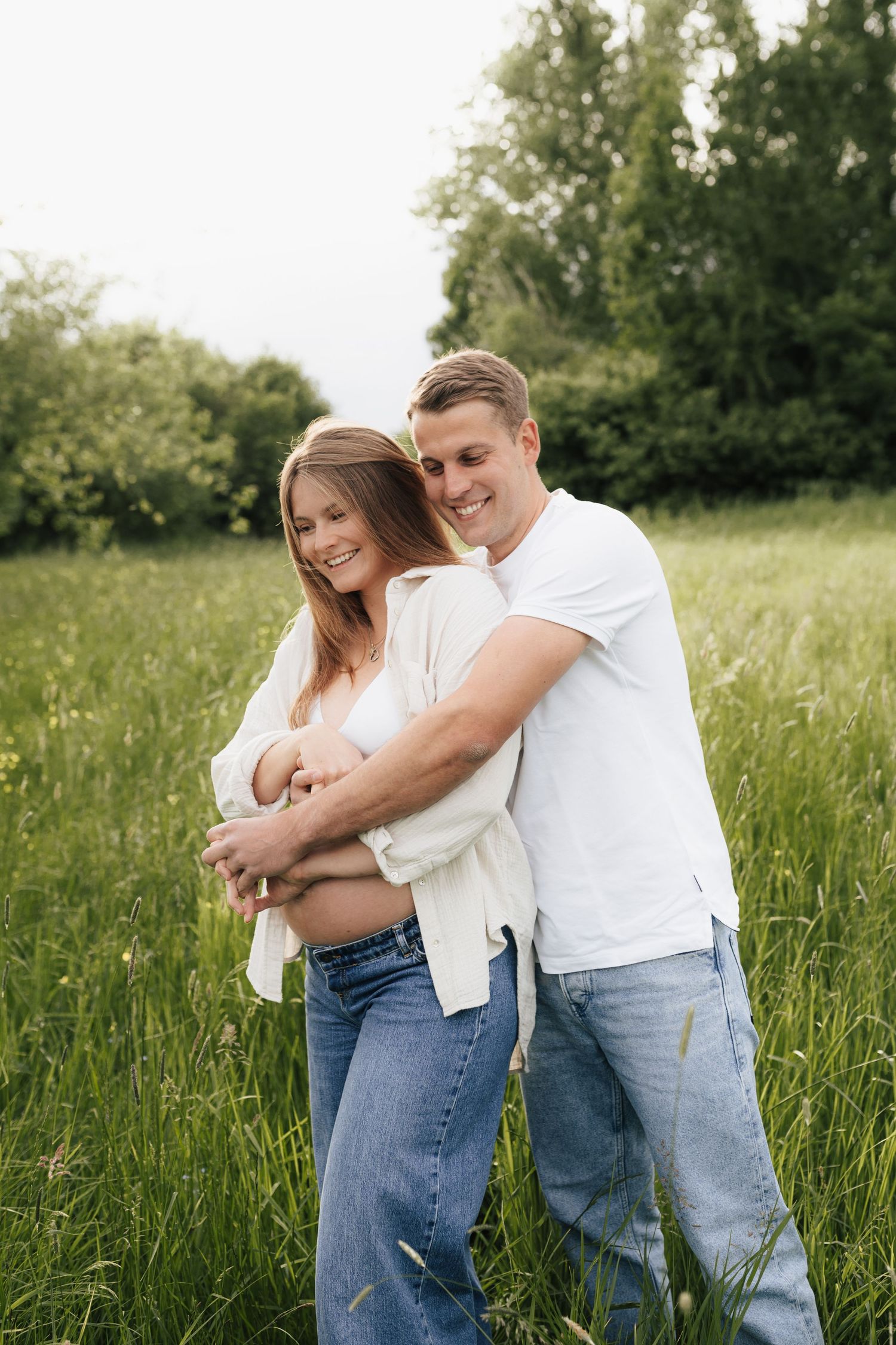 Nicole Bühler, Nicole Küffner, Familienshooting, Newborn, Babybauch, Family Shooting, Fotograf Homestory, Süddeutschland