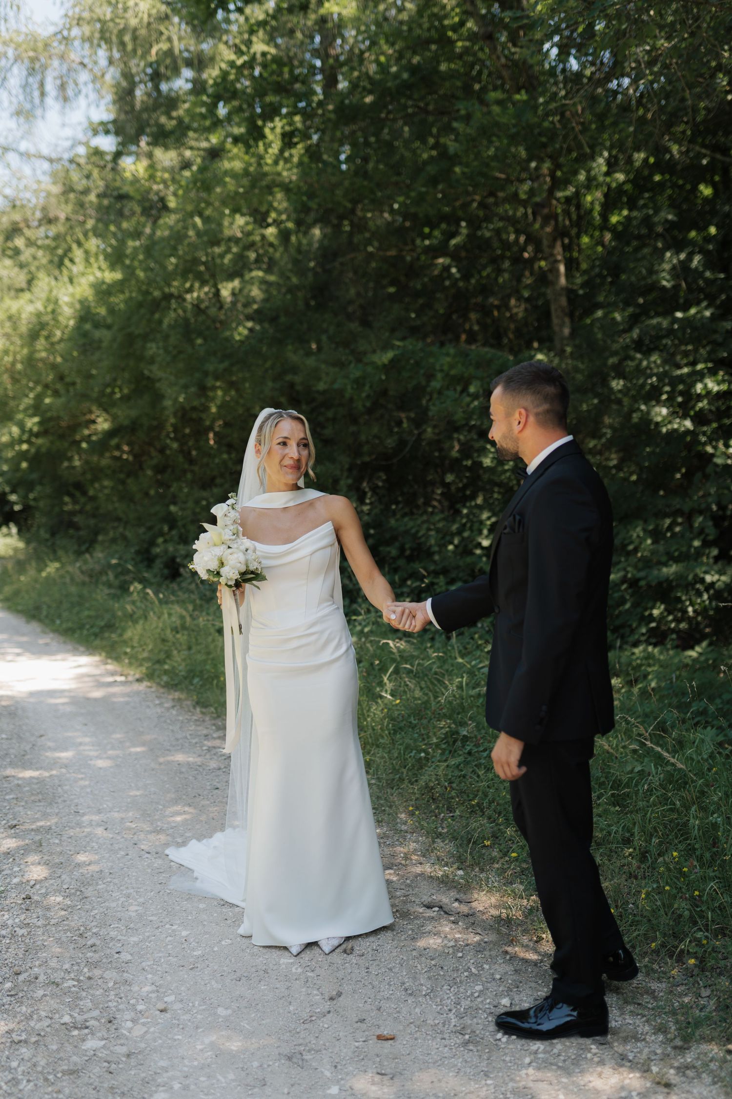 Hochzeitsfotograf editorial style destination wedding brautpaar nicole bühler