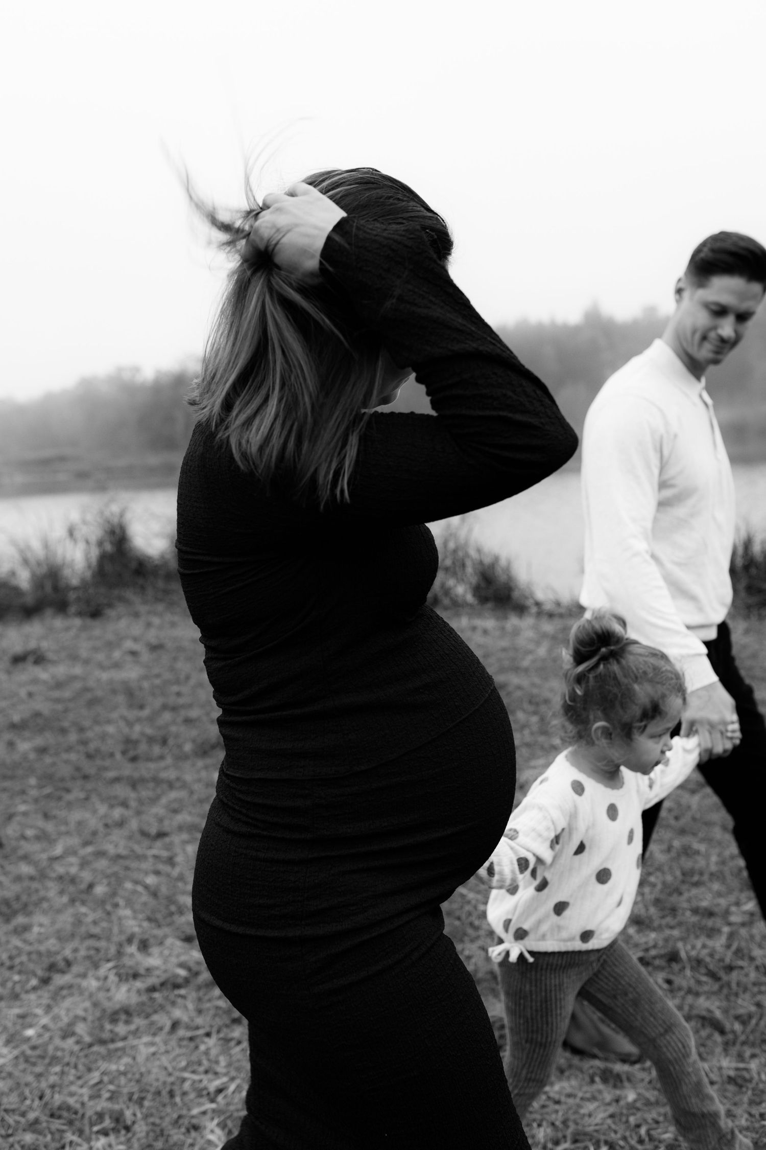 Nicole Bühler, Nicole Küffner, Familienshooting, Newborn, Babybauch, Family Shooting, Fotograf Homestory, Süddeutschland