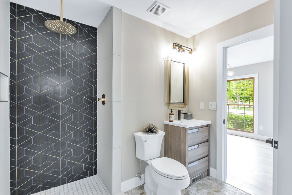 Real estate photography by InLook Studio LLC for Realtors with photos, drone, floor plans, video. Based in Michigan, available globally.