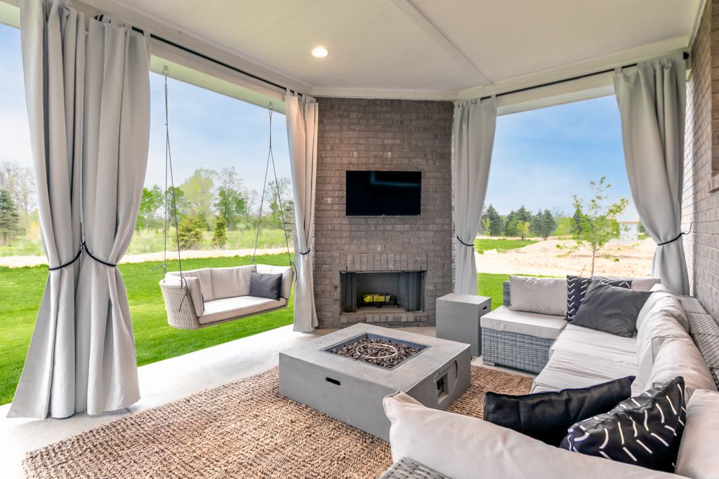 Real estate photography by InLook Studio LLC for Realtors with photos, drone, floor plans, video. Based in Michigan, available globally.