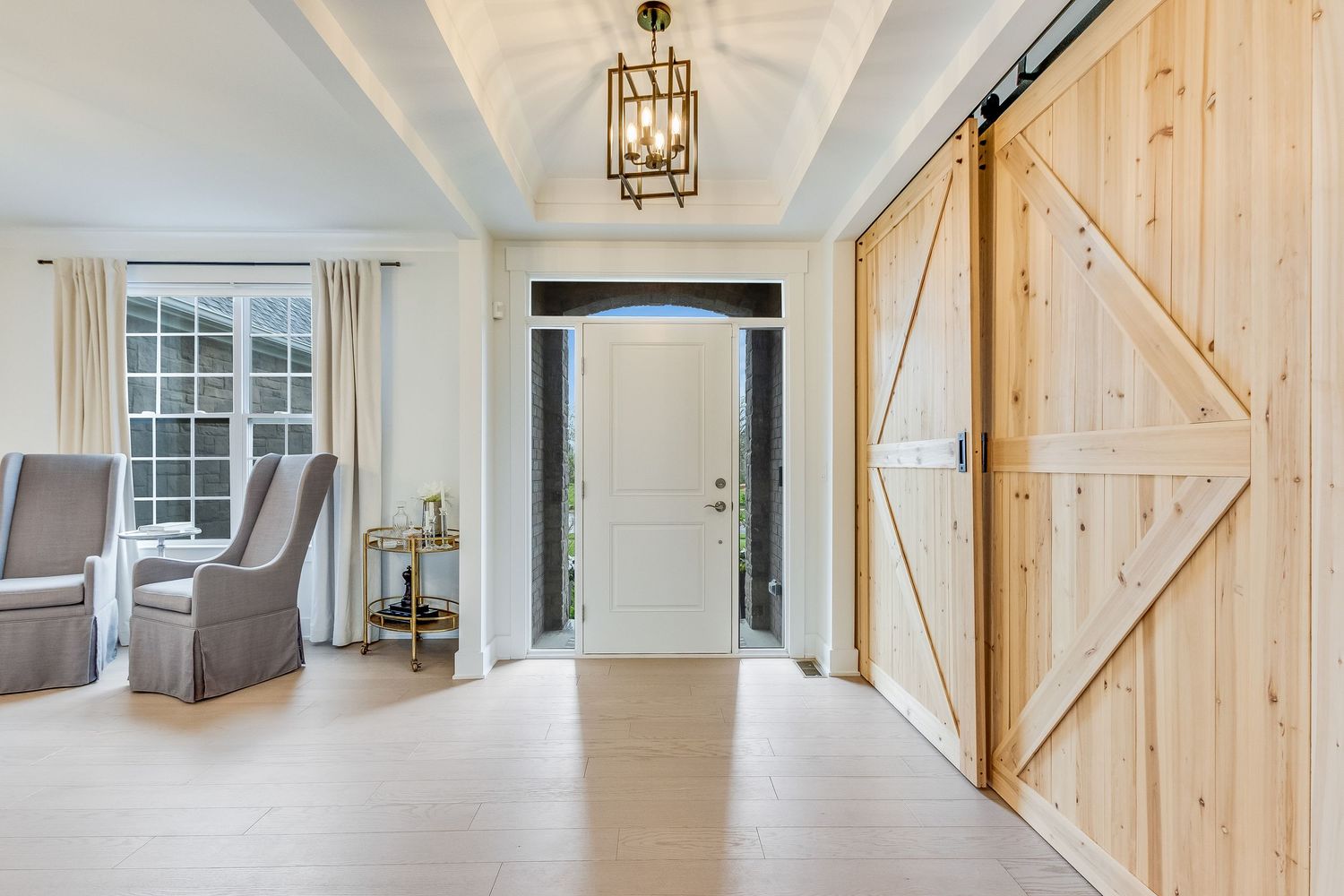 Real estate photography by InLook Studio LLC for Realtors with photos, drone, floor plans, video. Based in Michigan, available globally.