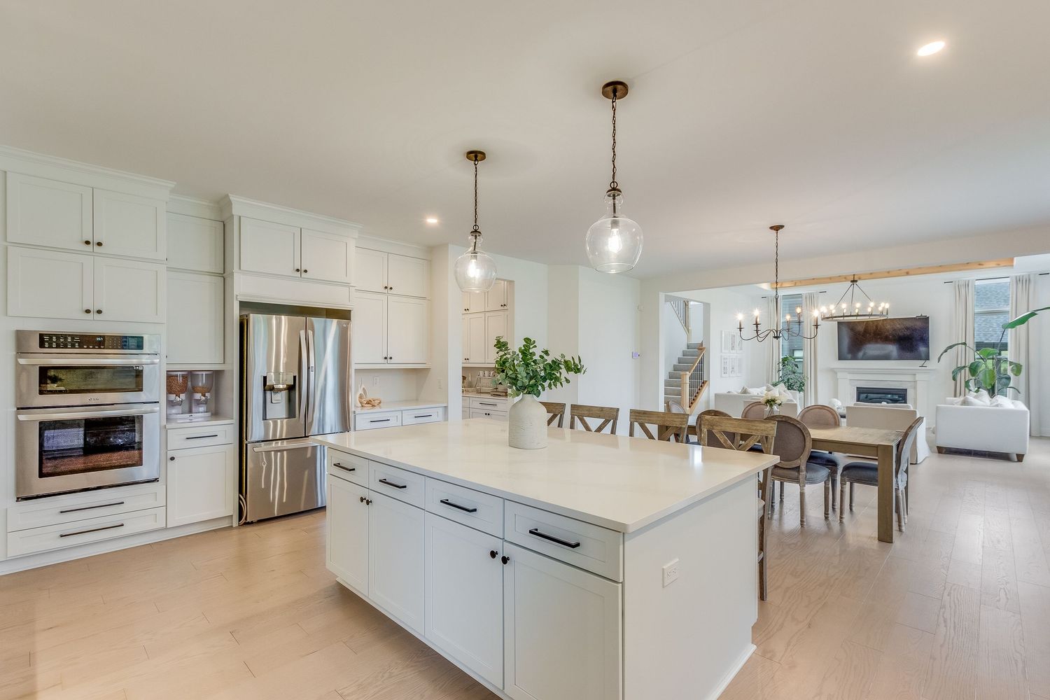 Real estate photography by InLook Studio LLC for Realtors with photos, drone, floor plans, video. Based in Michigan, available globally.