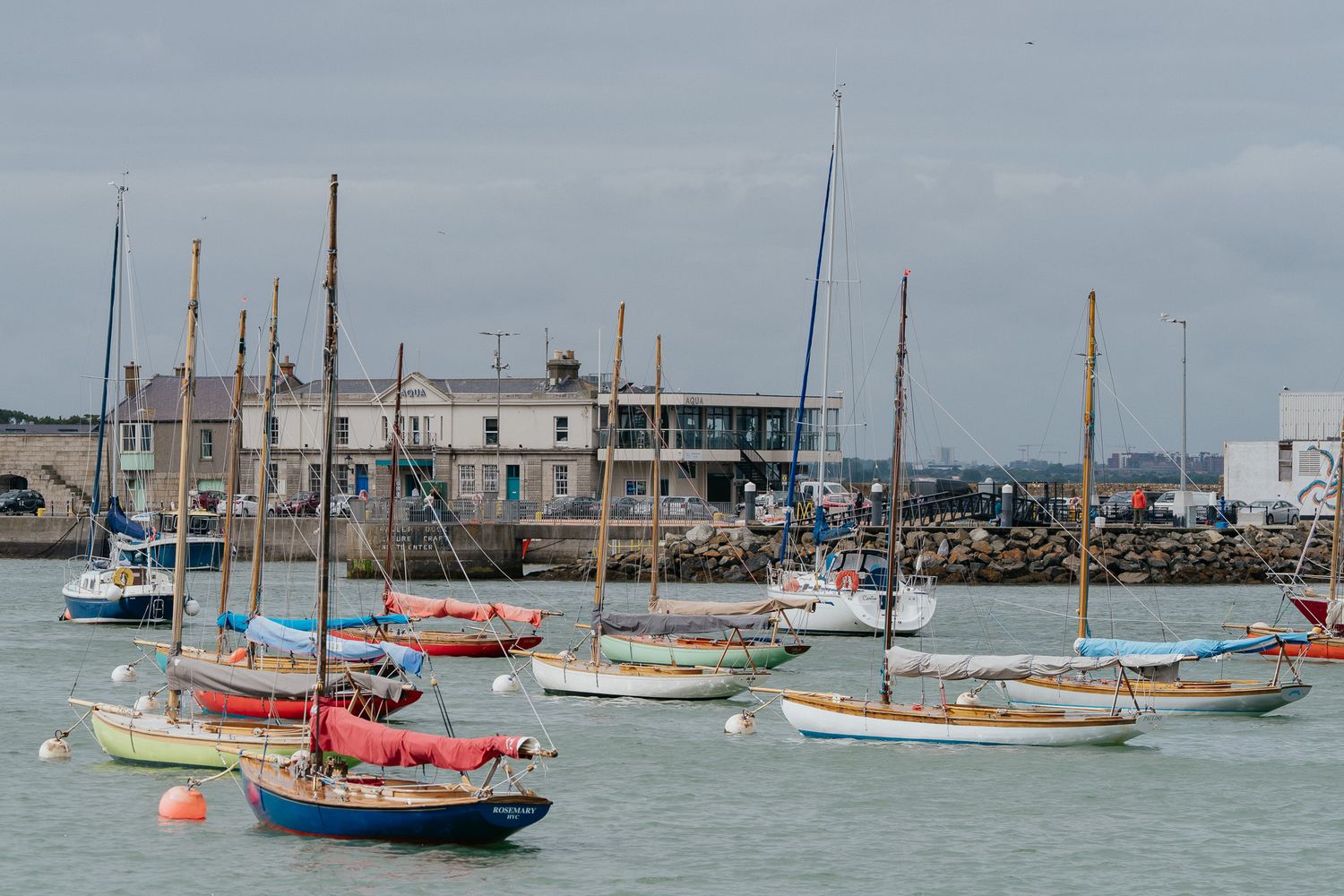 howth harbor ireland